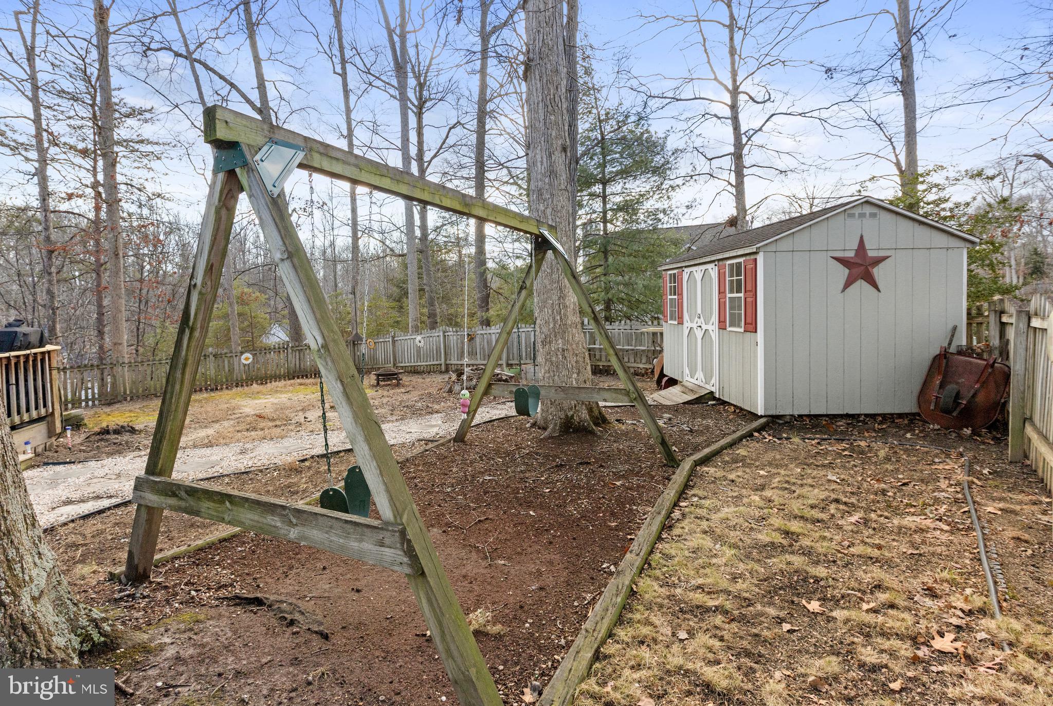 RIDGE POINTE - Residential