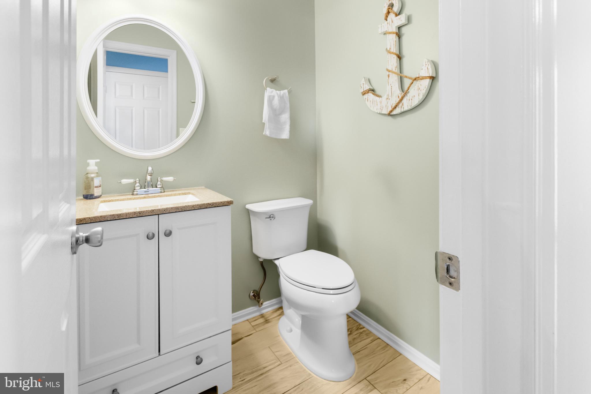 RIDGE POINTE - Residential