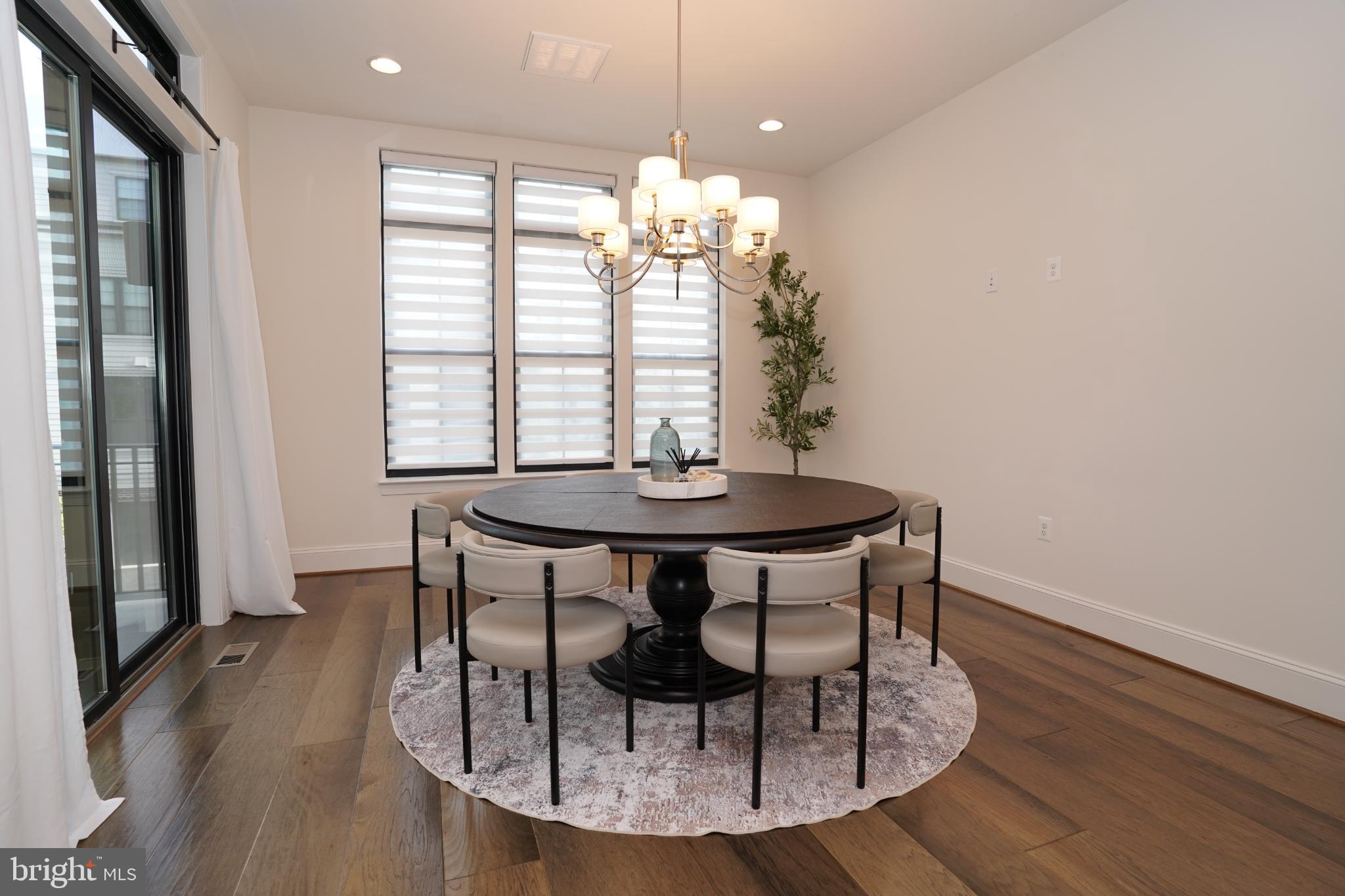 ONE LOUDOUN - Residential Lease