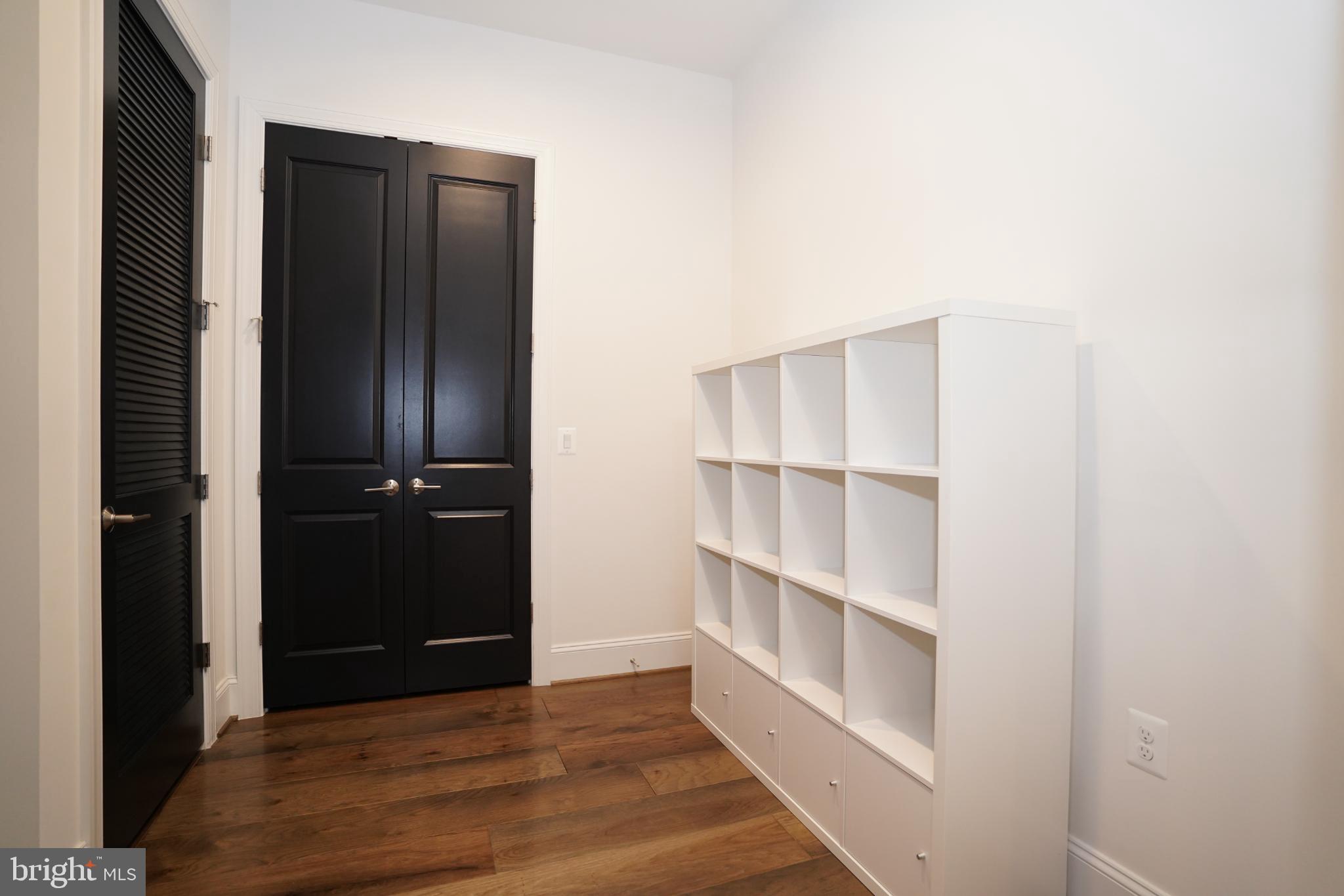 ONE LOUDOUN - Residential Lease