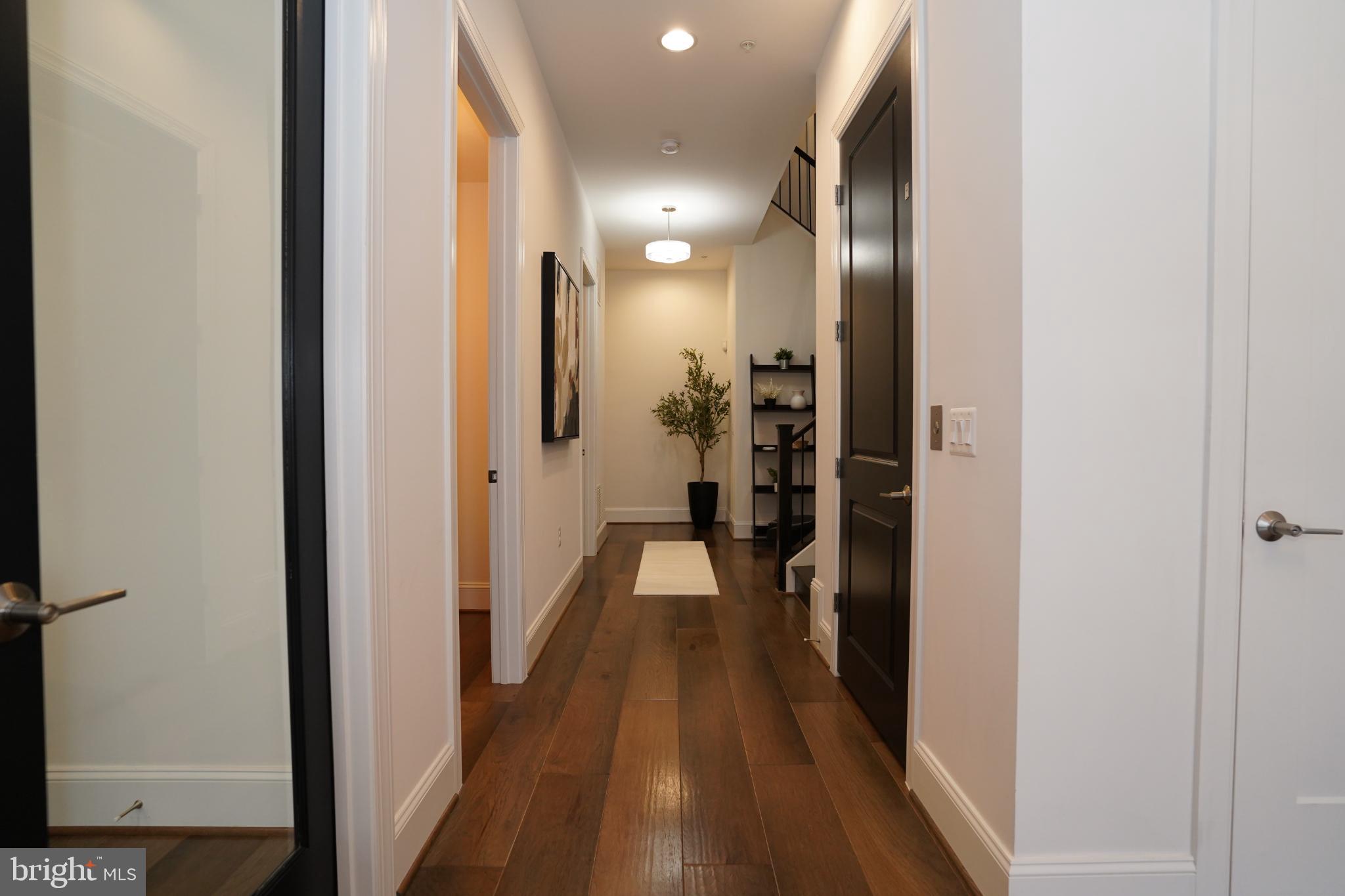 ONE LOUDOUN - Residential Lease