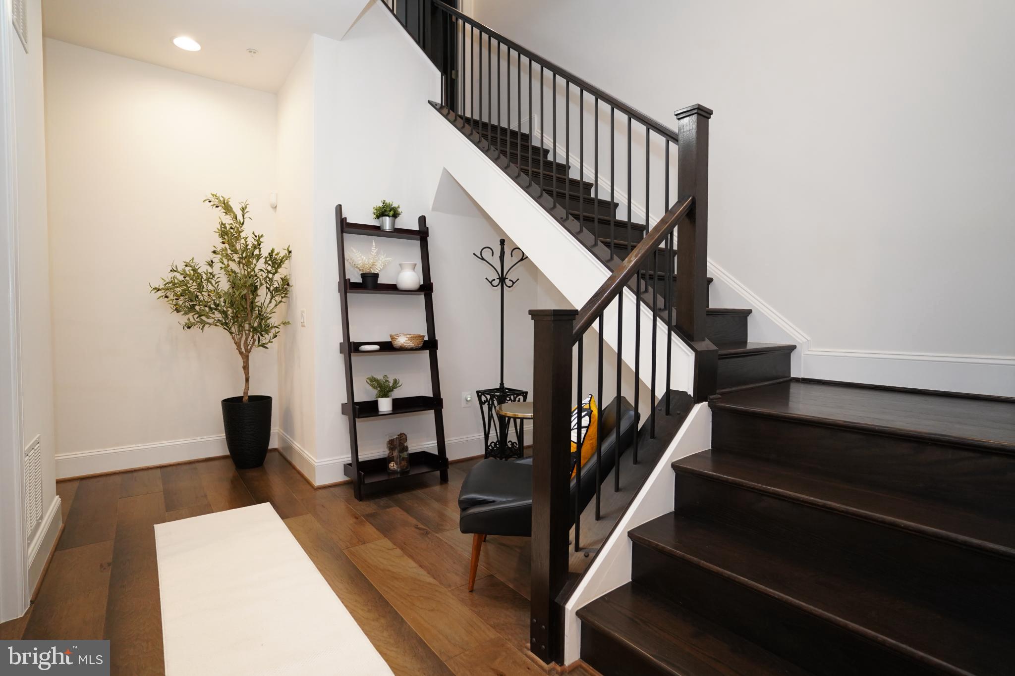 ONE LOUDOUN - Residential Lease