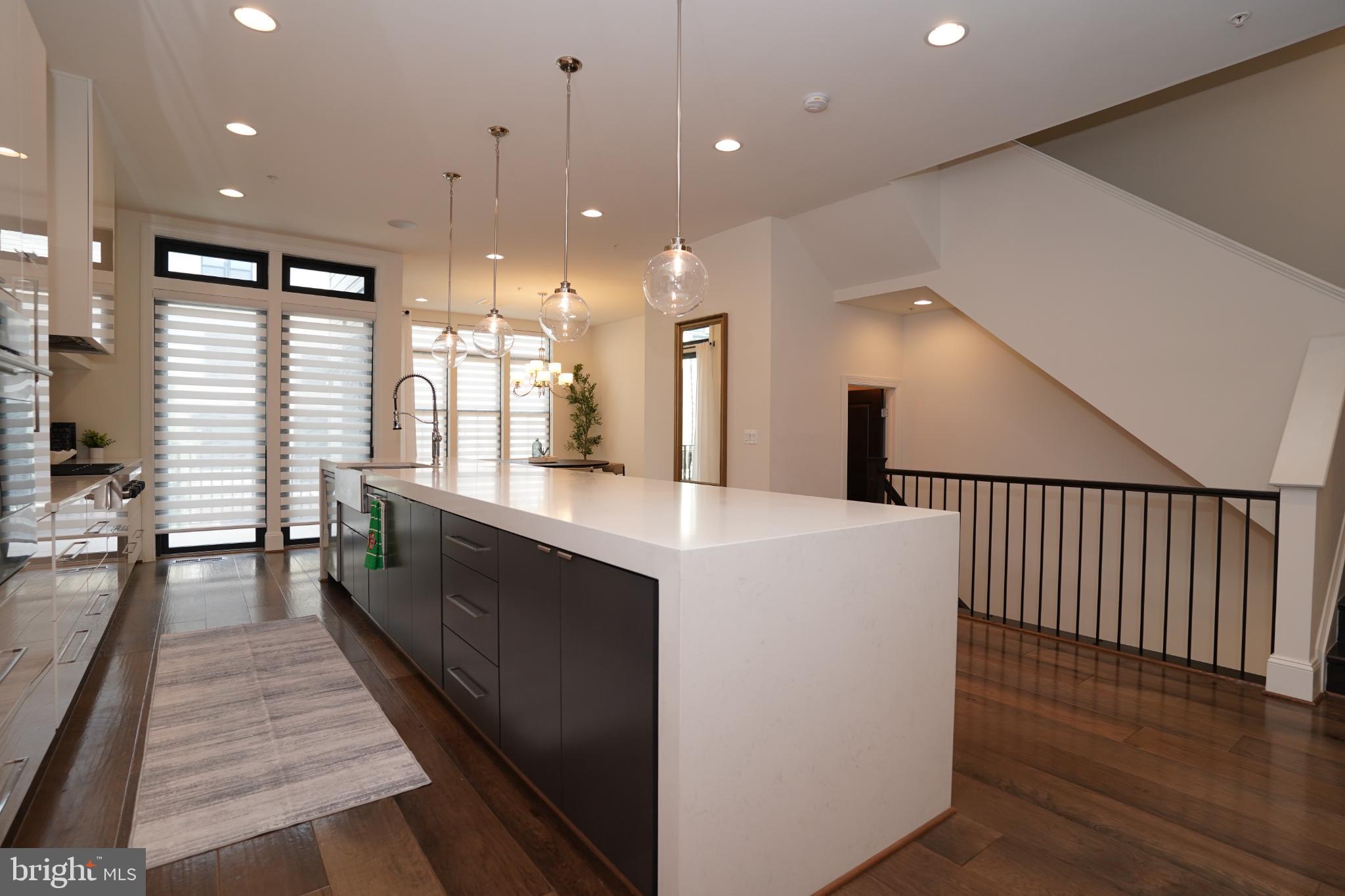 ONE LOUDOUN - Residential Lease