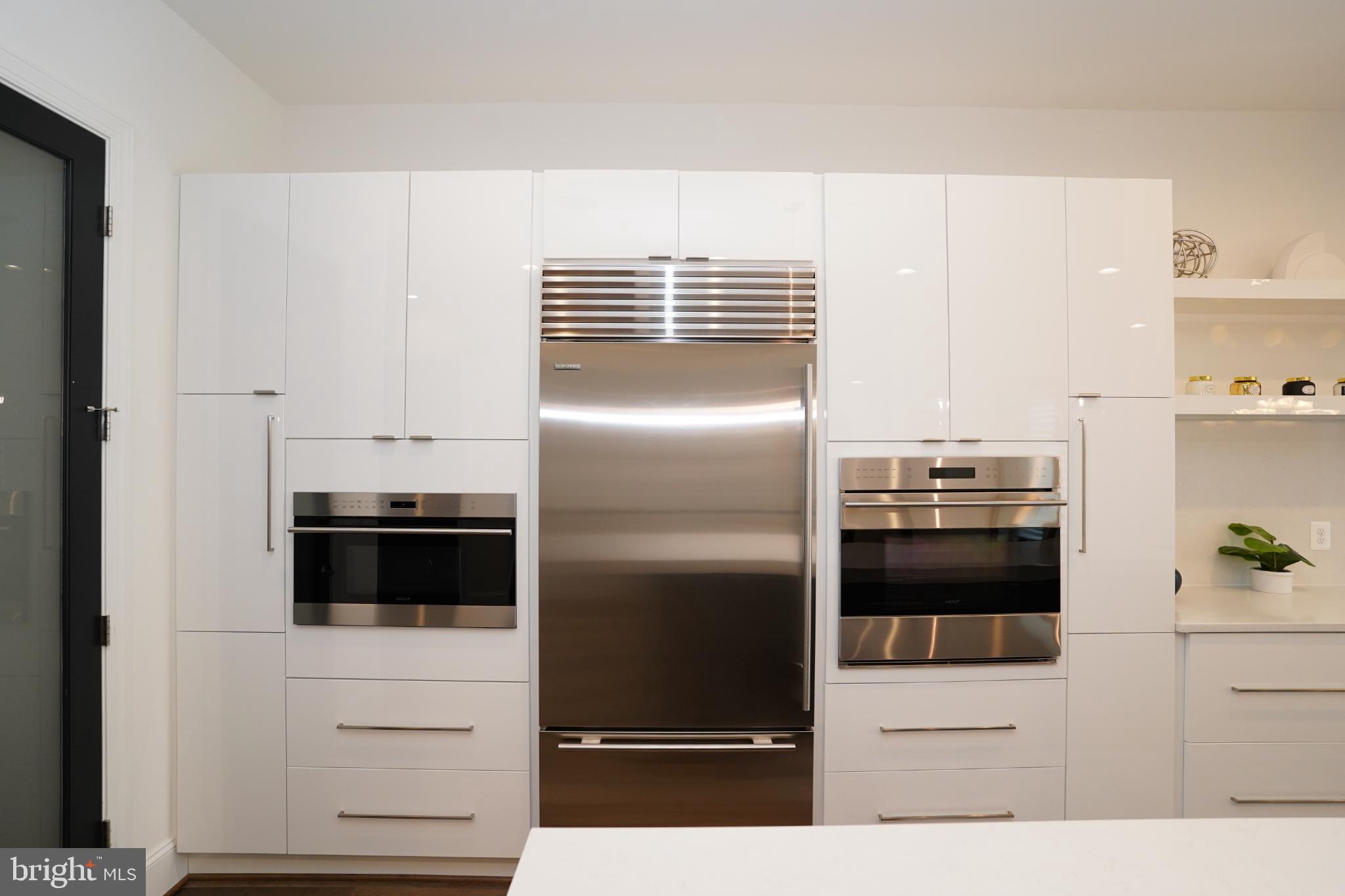 ONE LOUDOUN - Residential Lease