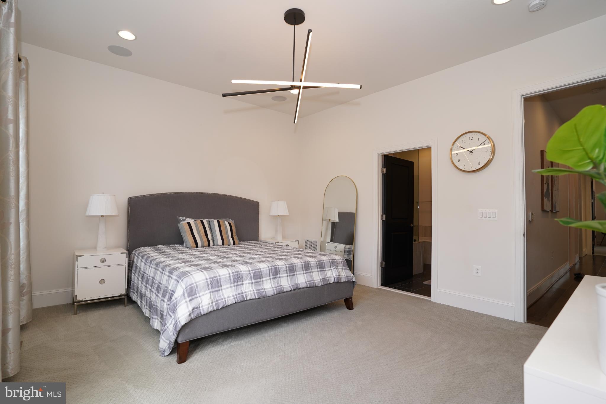 ONE LOUDOUN - Residential Lease