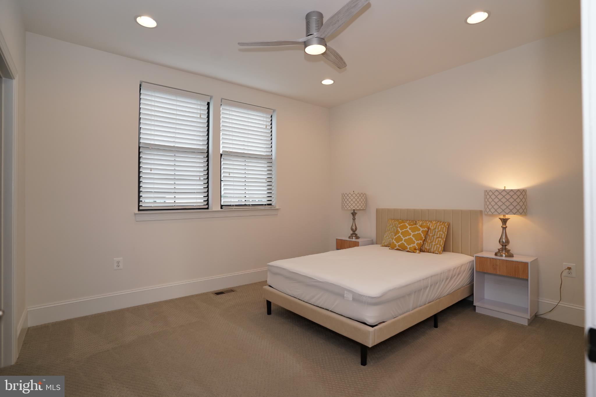 ONE LOUDOUN - Residential Lease