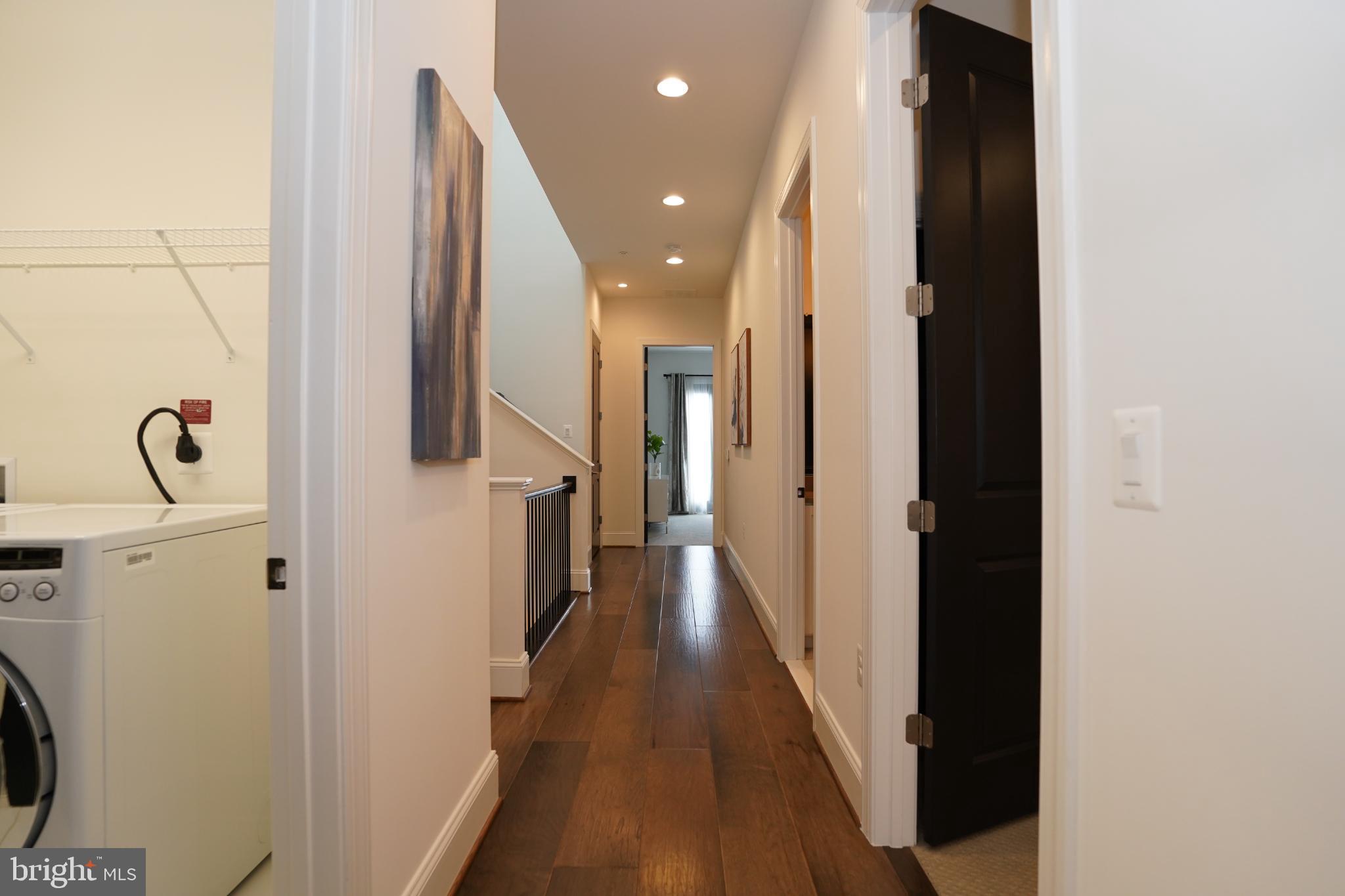 ONE LOUDOUN - Residential Lease