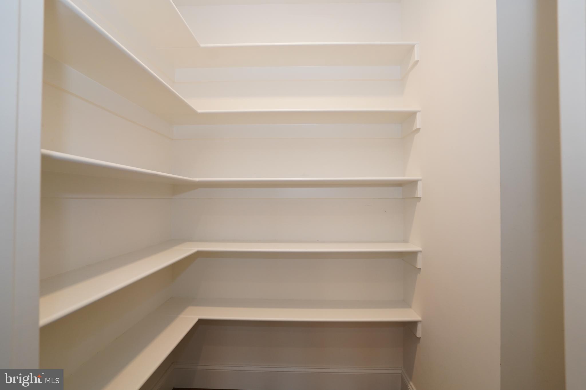 ONE LOUDOUN - Residential Lease