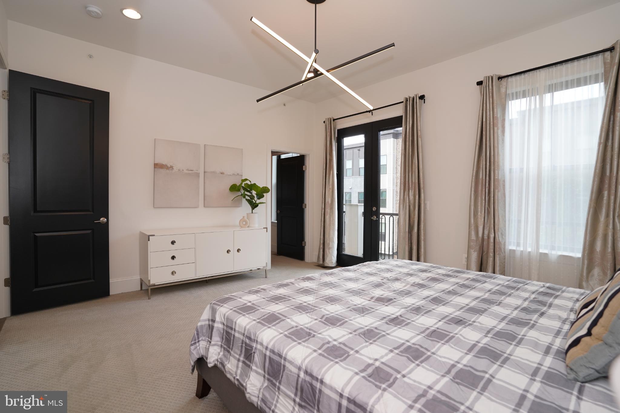 ONE LOUDOUN - Residential Lease