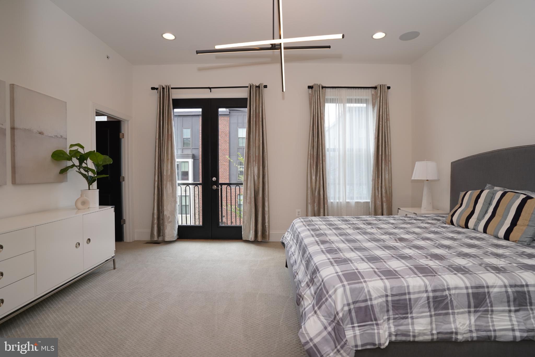 ONE LOUDOUN - Residential Lease