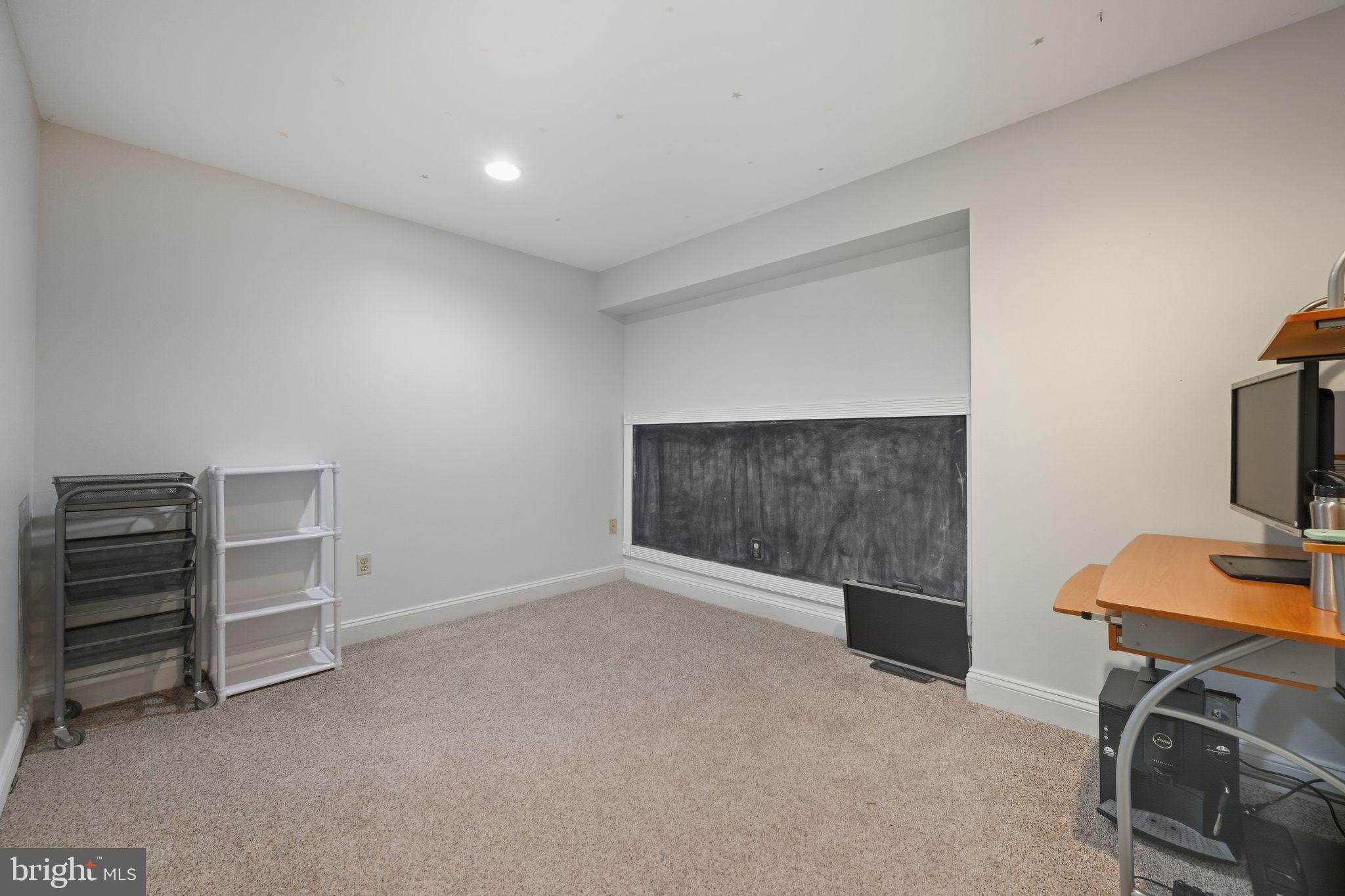 HOMESTEAD AT HARLE - Residential