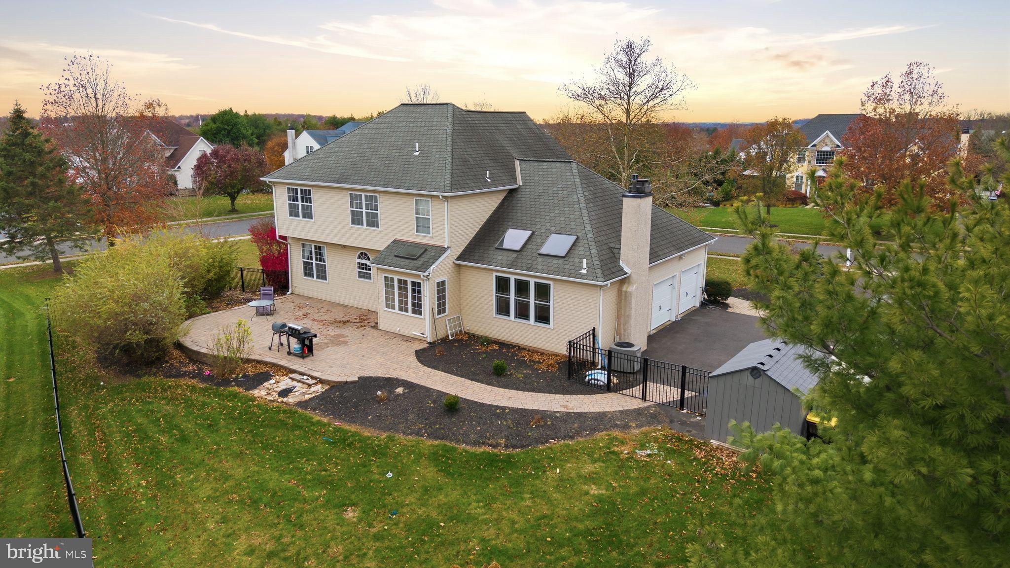 HOMESTEAD AT HARLE - Residential