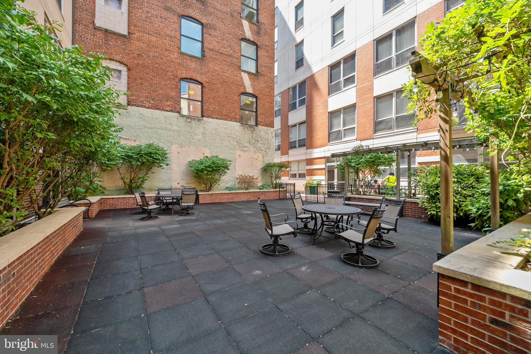 OLD CITY - Residential