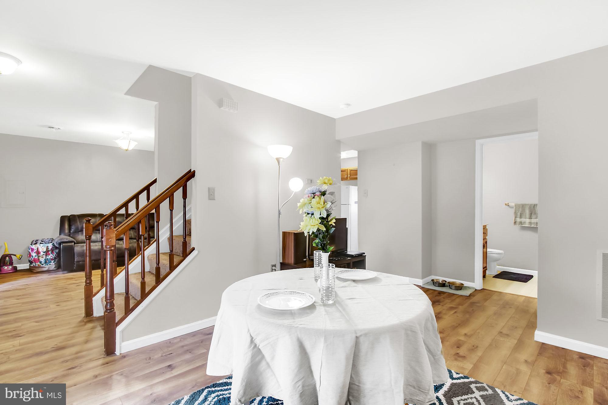 CROWN POINTE CONDOMINIUMS - Residential