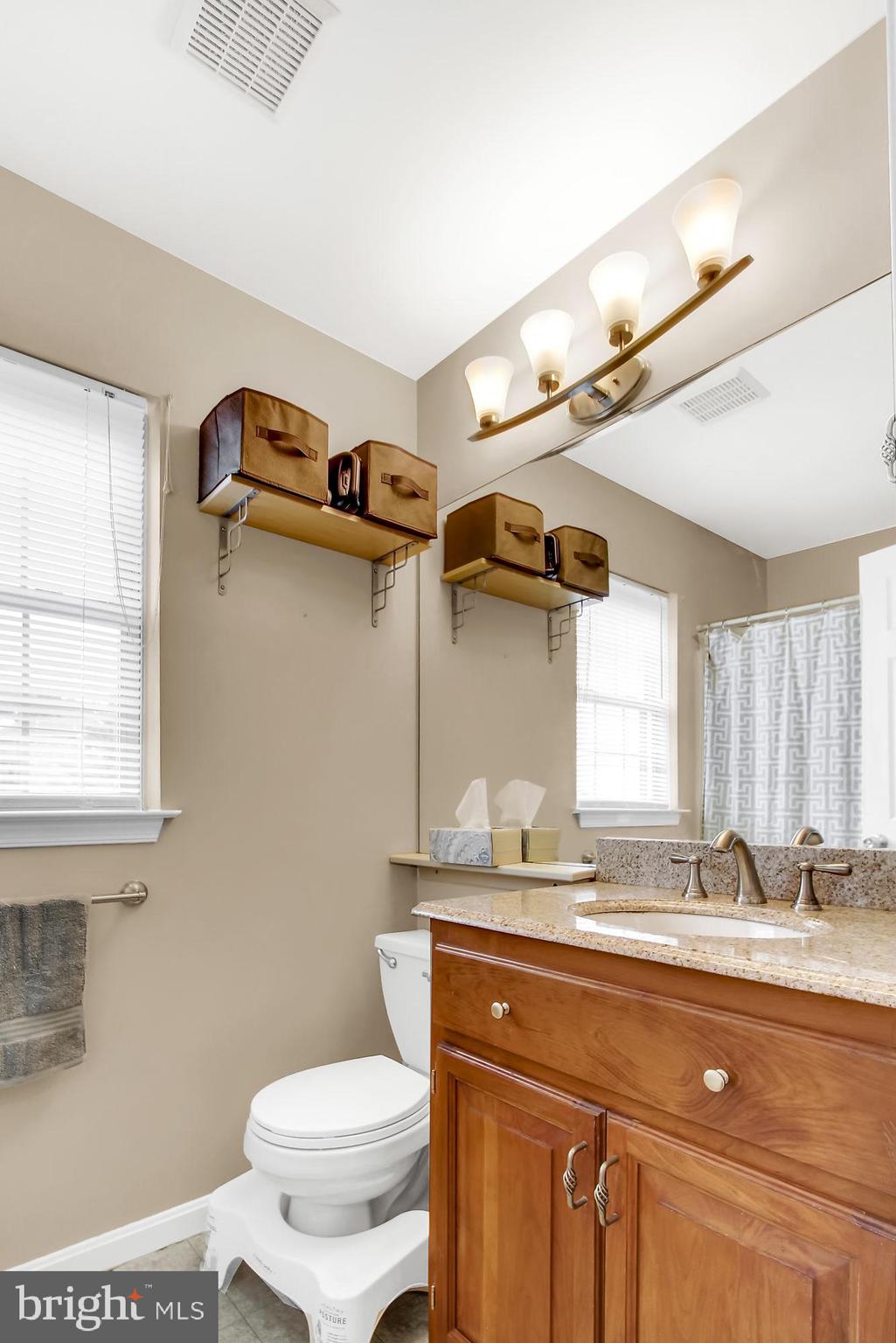 CROWN POINTE CONDOMINIUMS - Residential