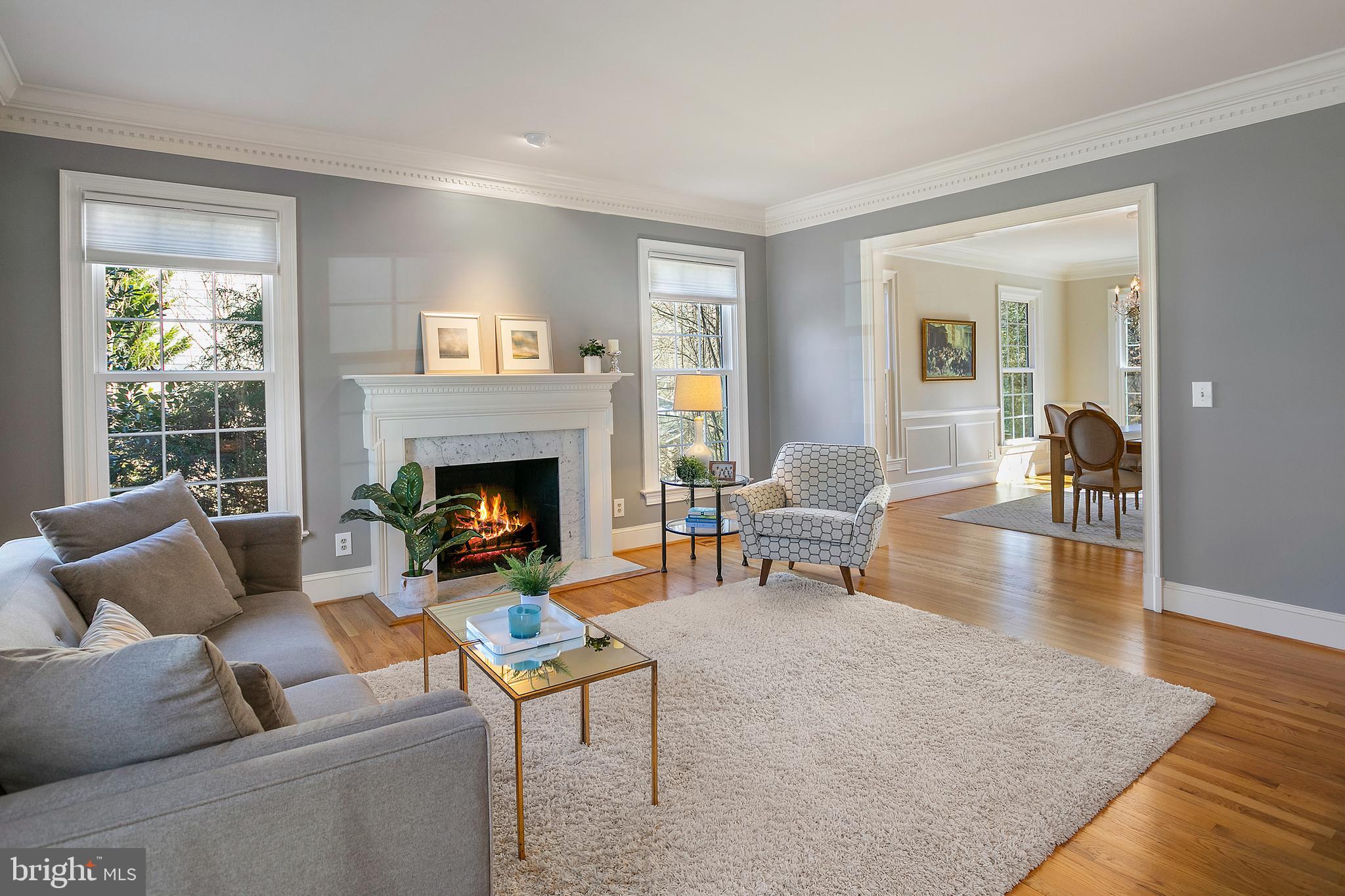 CARDEROCK SPRINGS - Residential