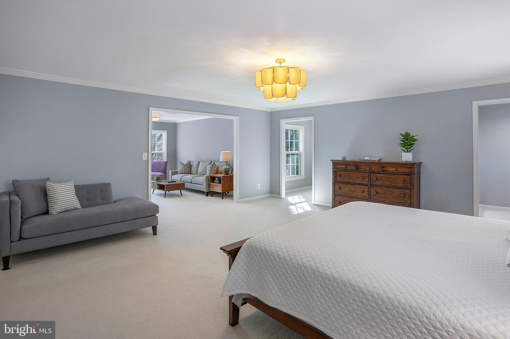 CARDEROCK SPRINGS - Residential