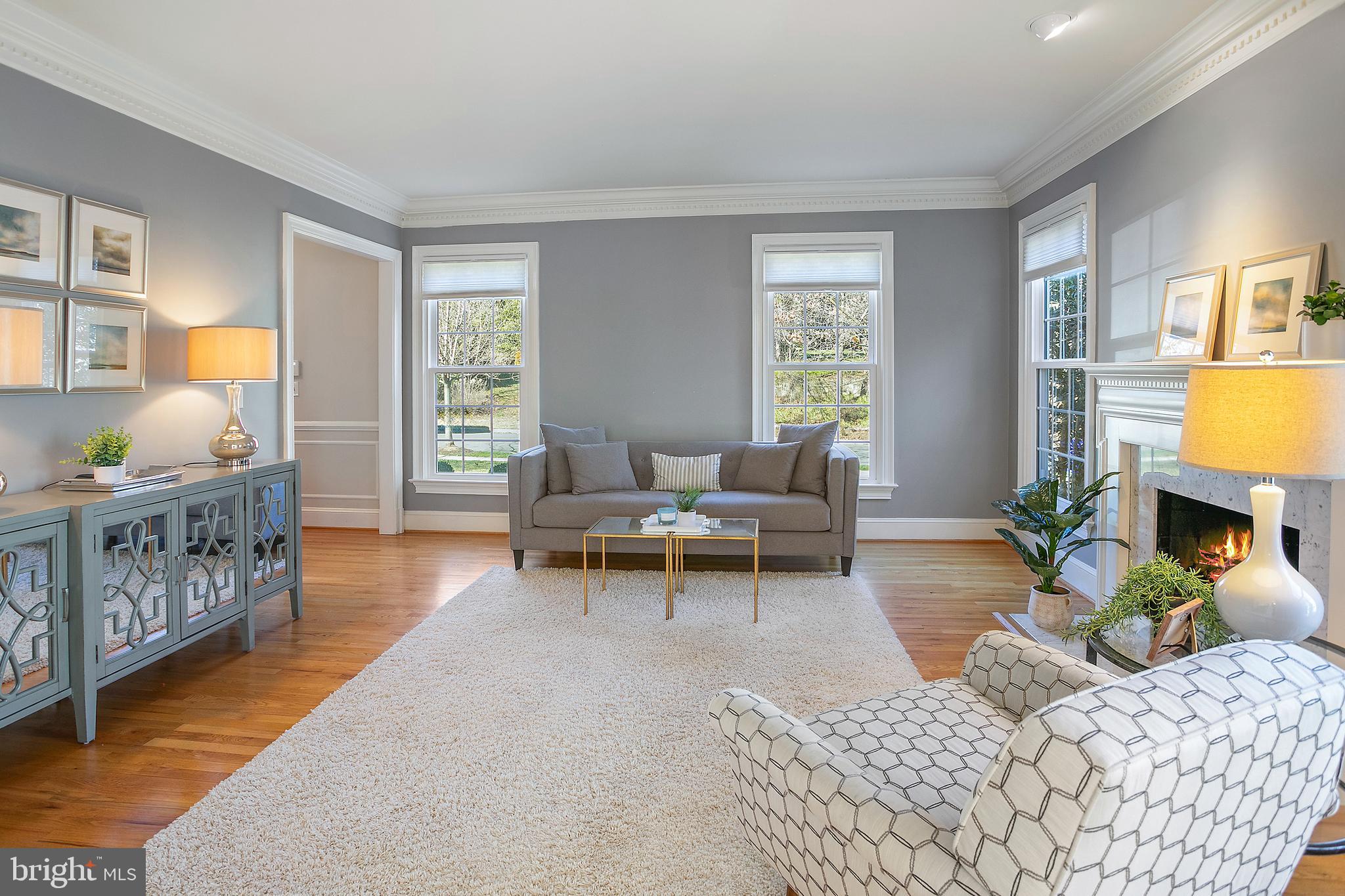 CARDEROCK SPRINGS - Residential