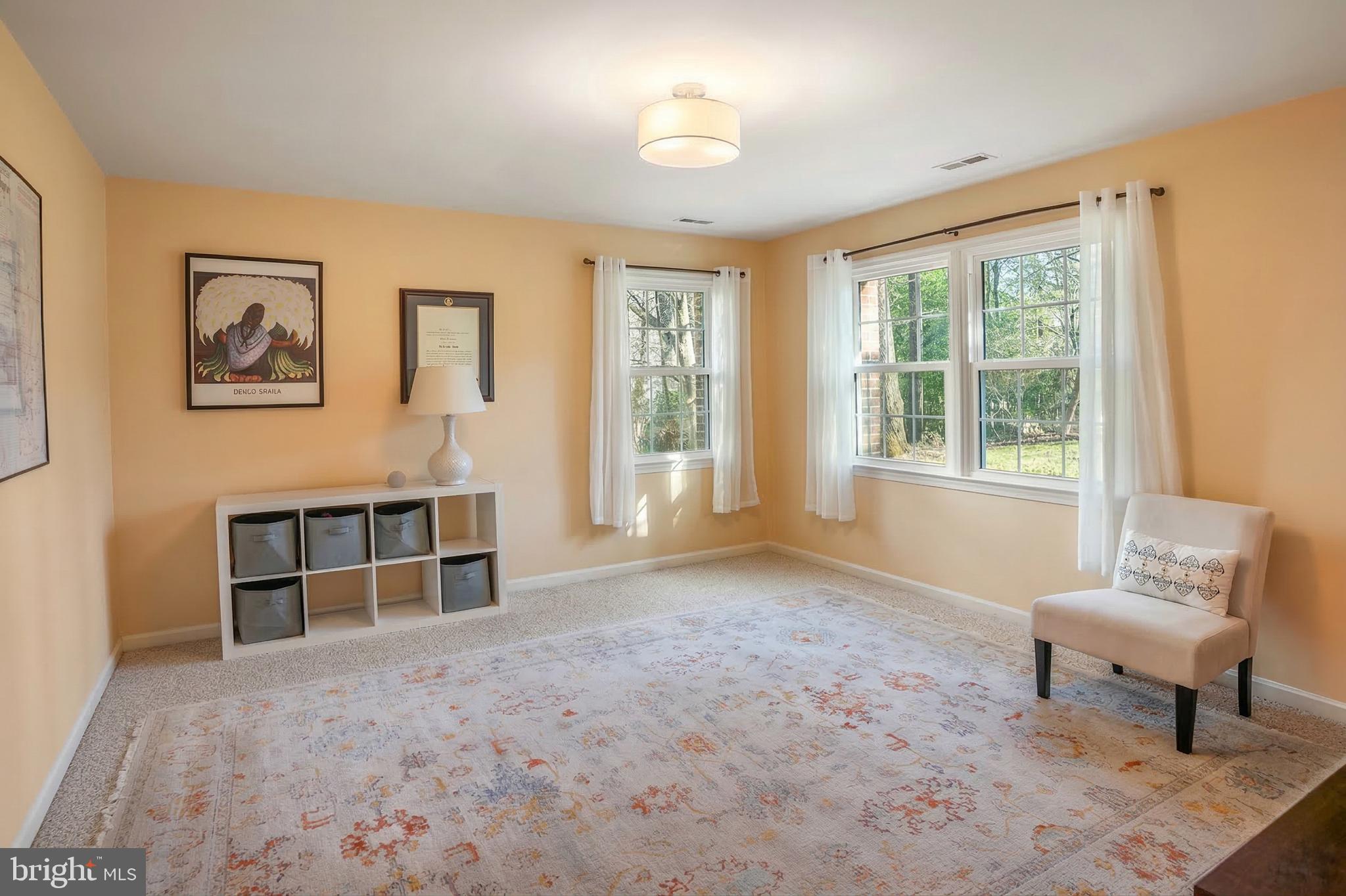 CARDEROCK SPRINGS - Residential