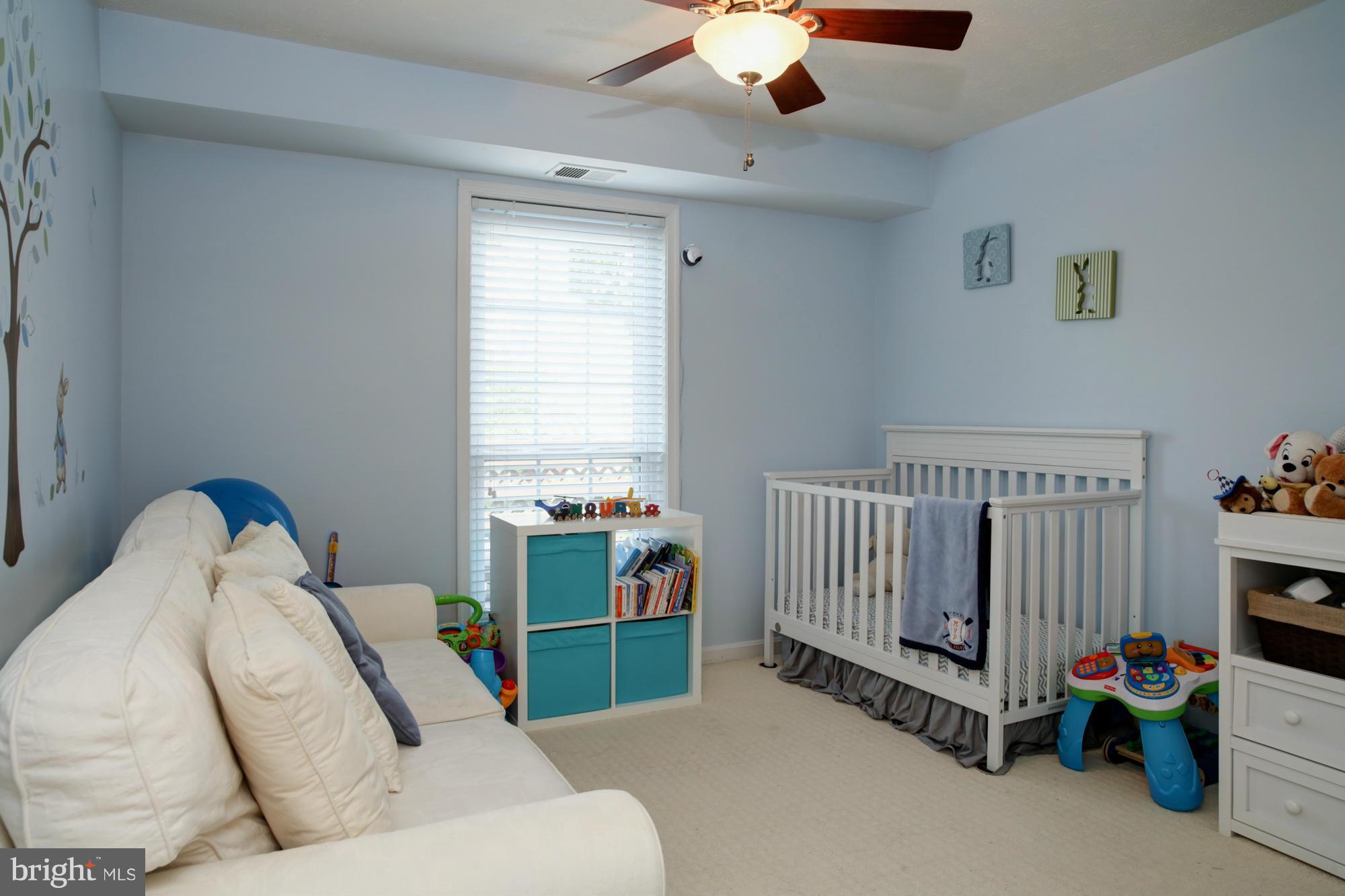 THE OAKTON - Residential Lease