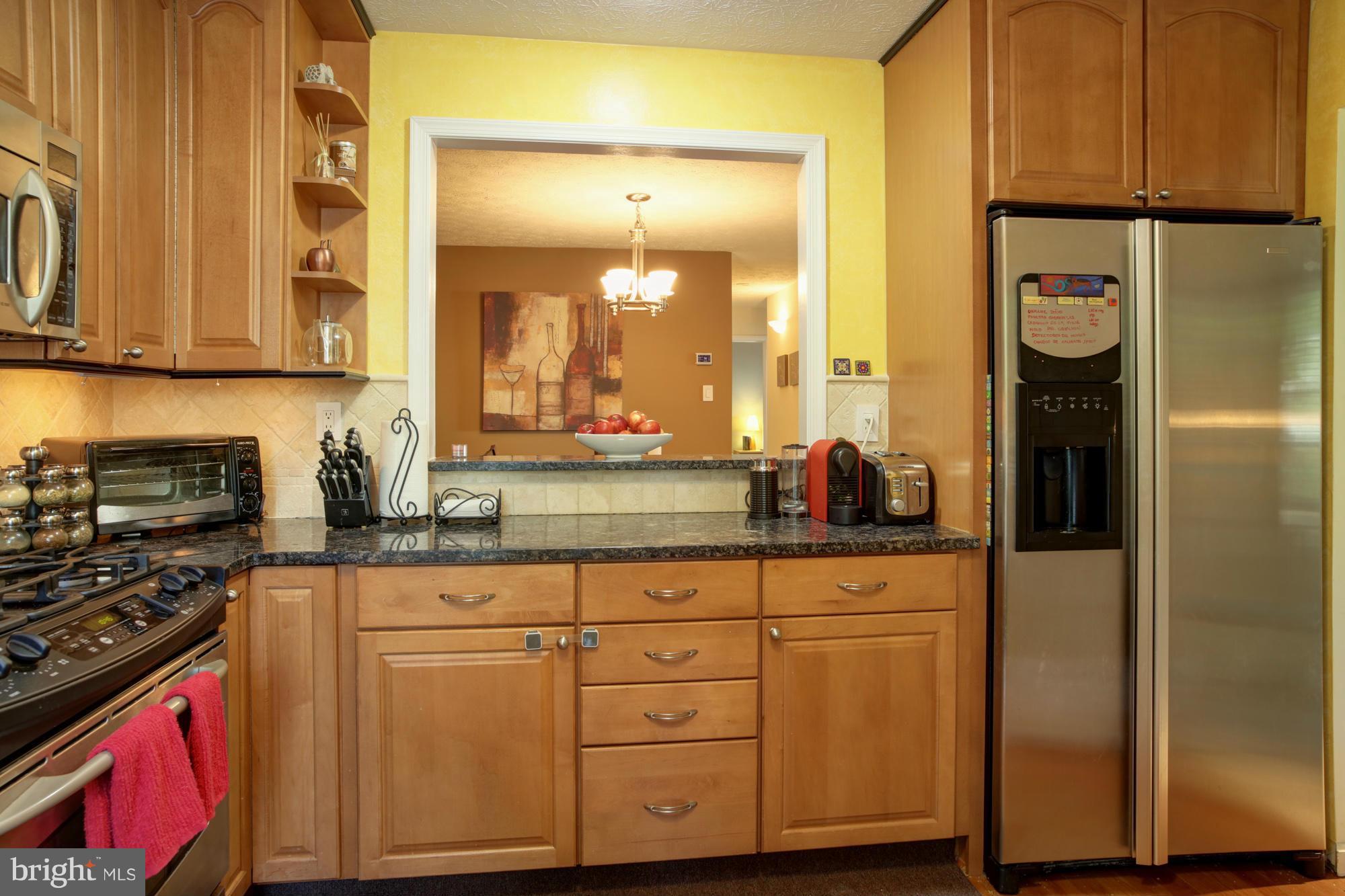 THE OAKTON - Residential Lease