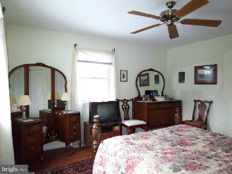 ROUSE MOUNTAIN - Residential