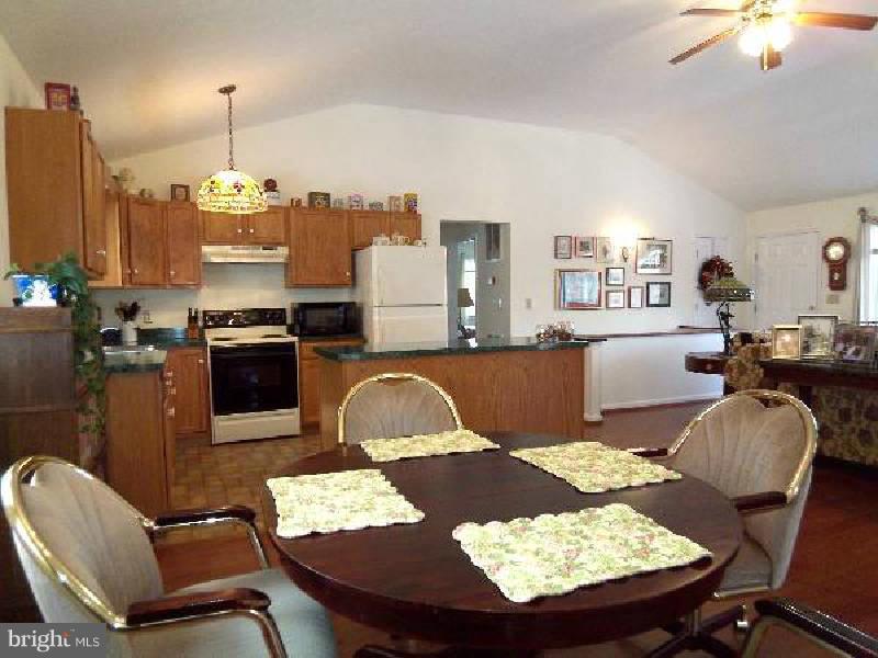 ROUSE MOUNTAIN - Residential