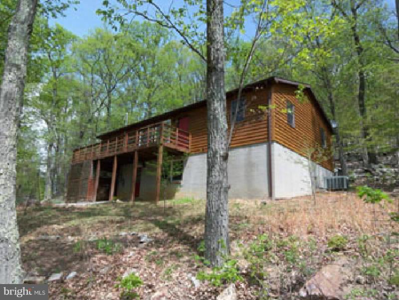 ROUSE MOUNTAIN - Residential