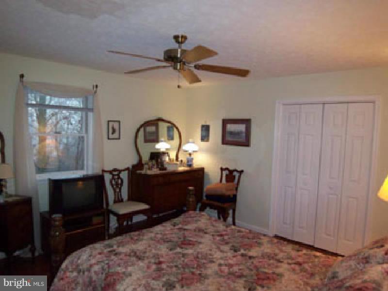 ROUSE MOUNTAIN - Residential
