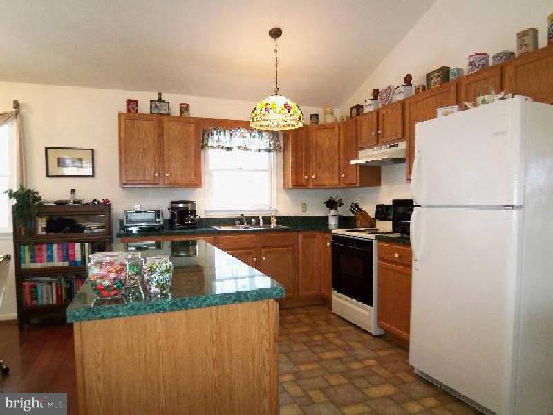 ROUSE MOUNTAIN - Residential