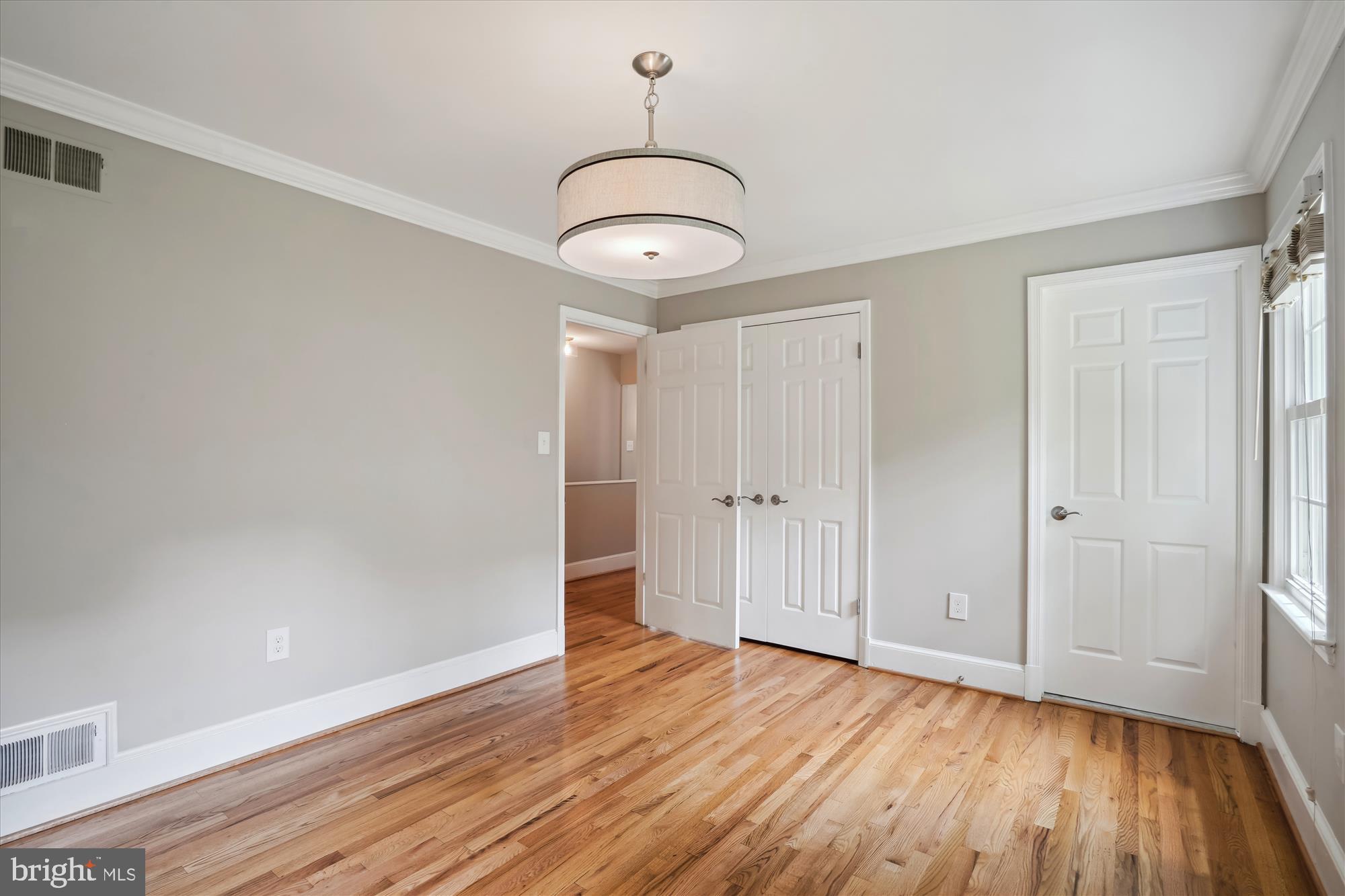 HIGHVIEW THREE - Residential