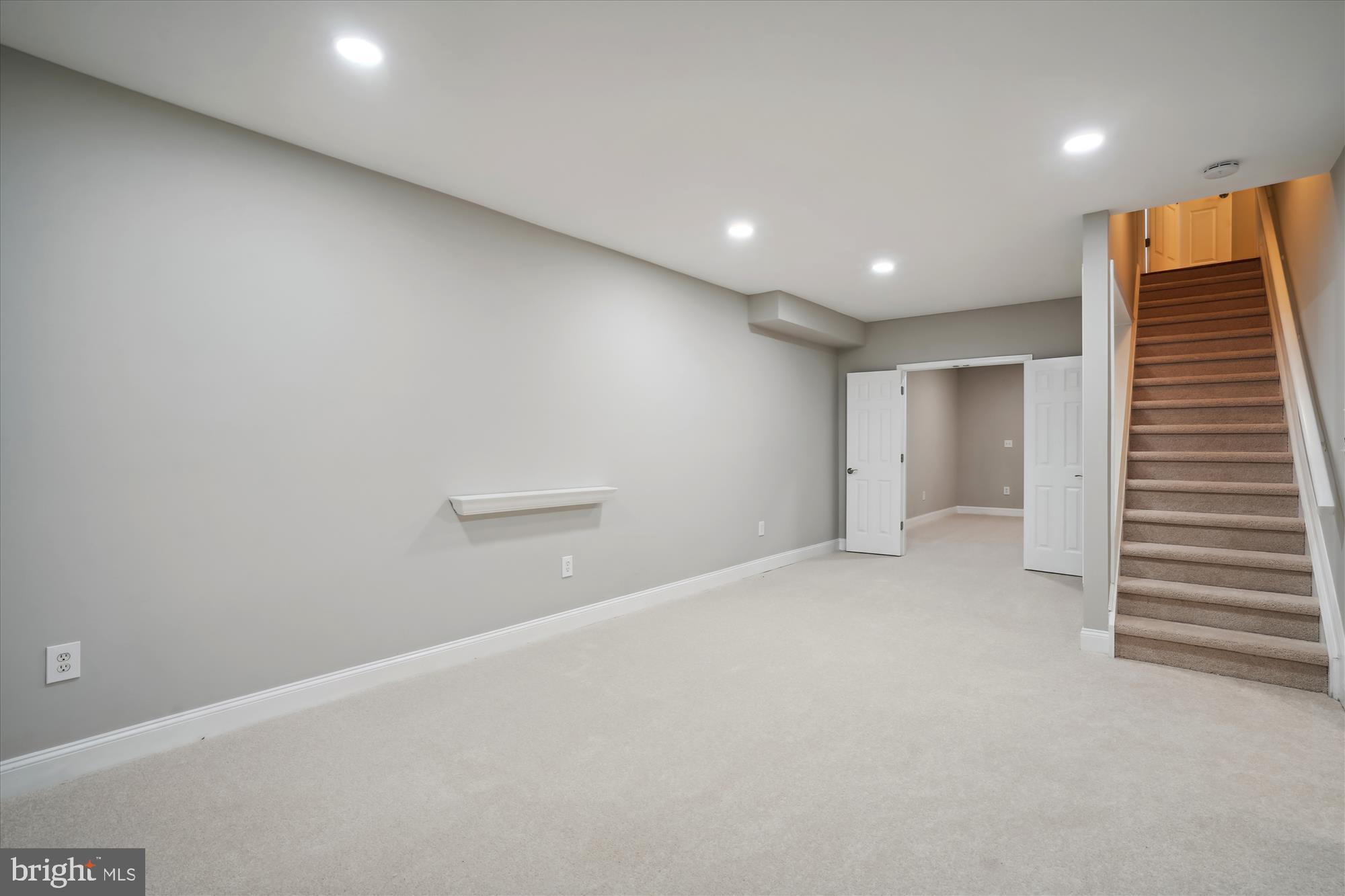 HIGHVIEW THREE - Residential