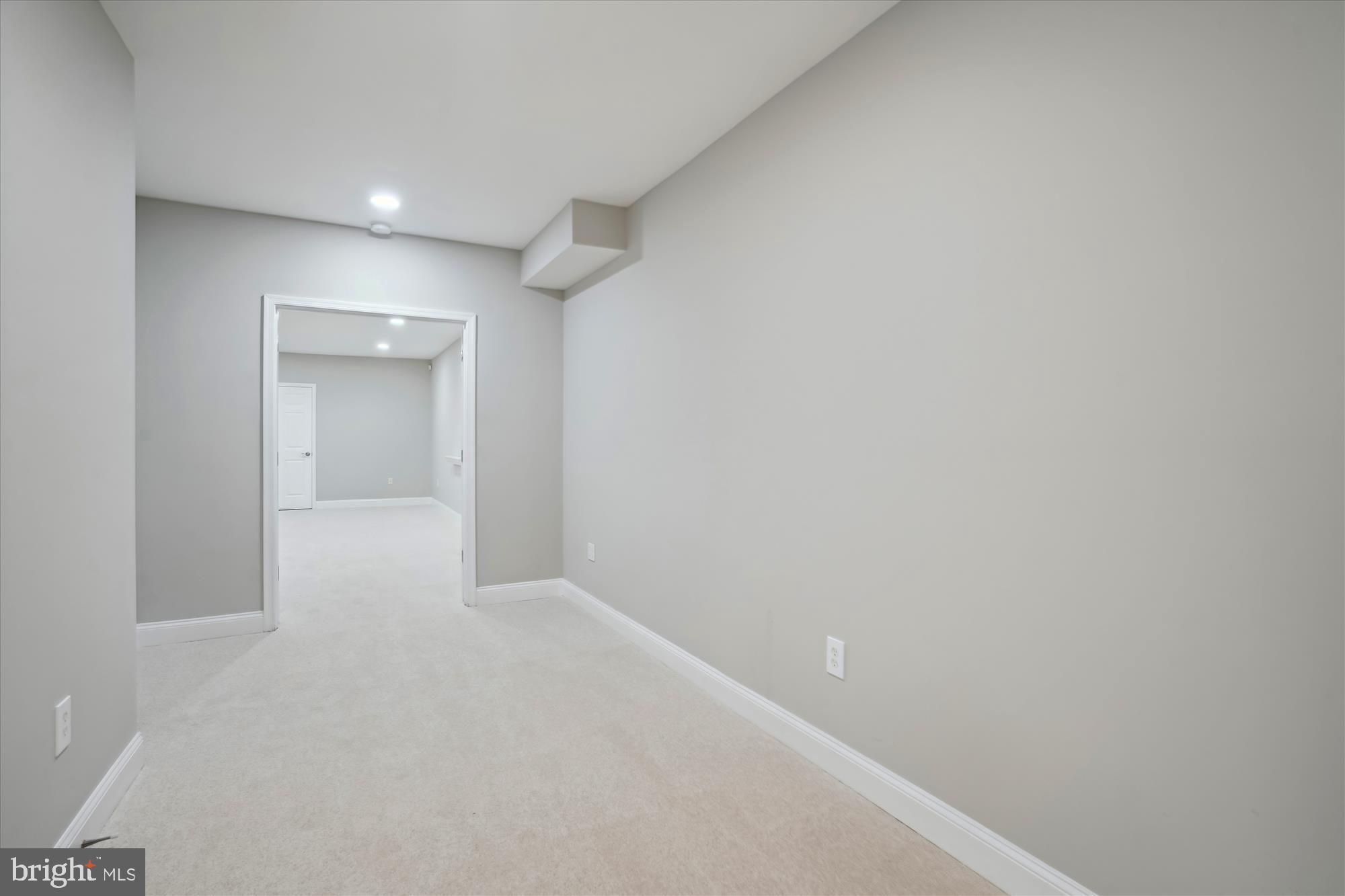 HIGHVIEW THREE - Residential