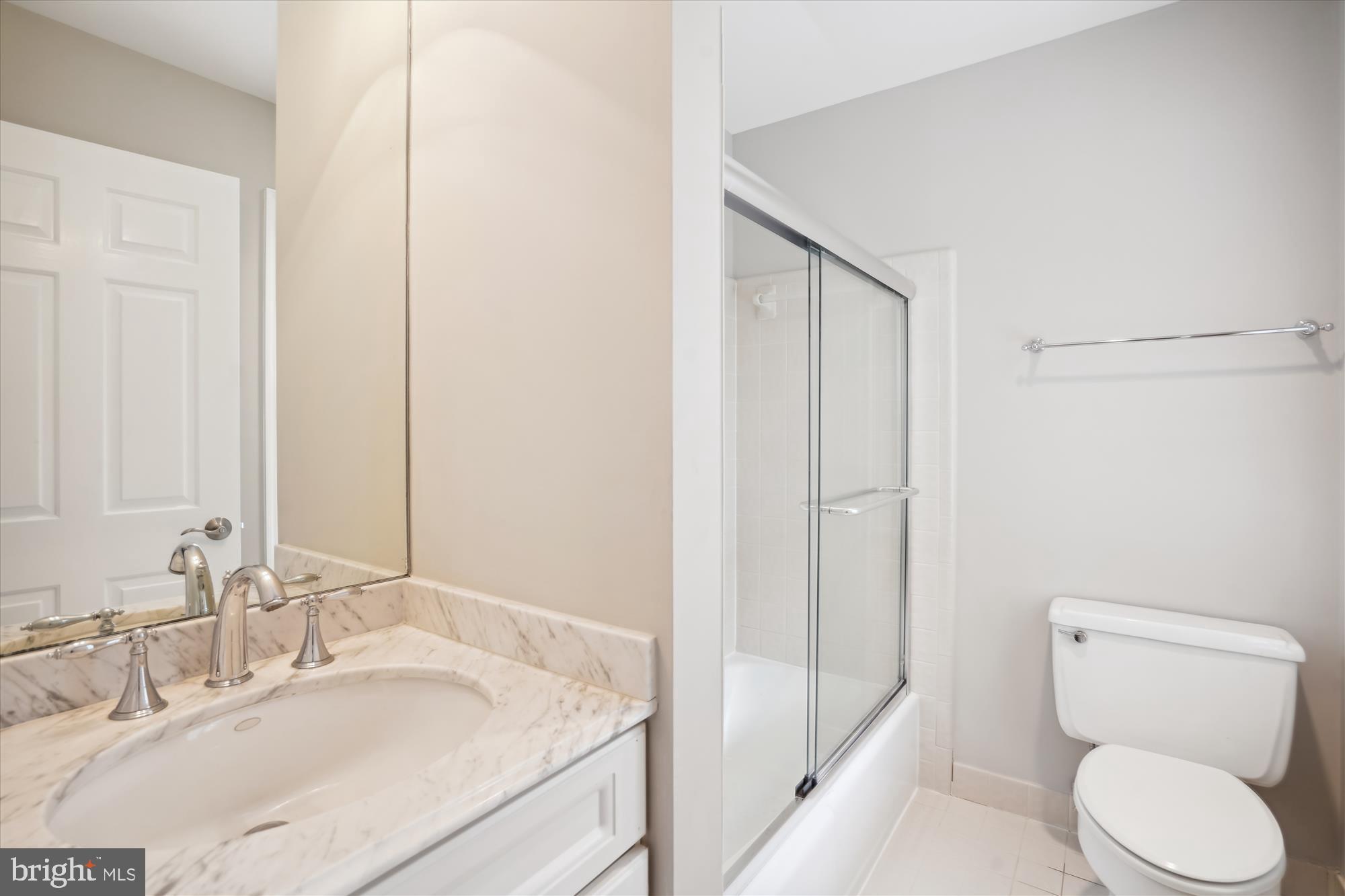 HIGHVIEW THREE - Residential