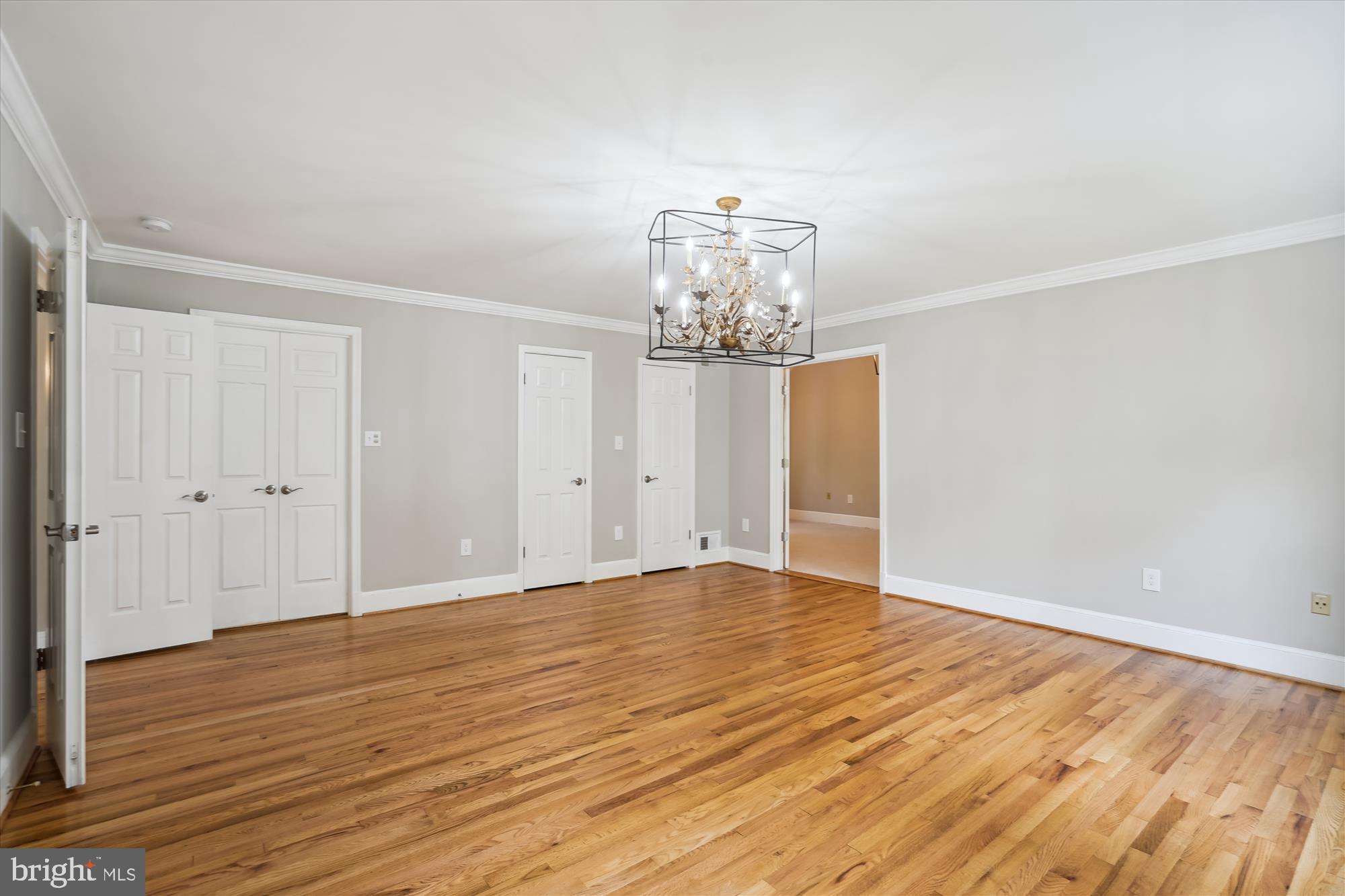 HIGHVIEW THREE - Residential