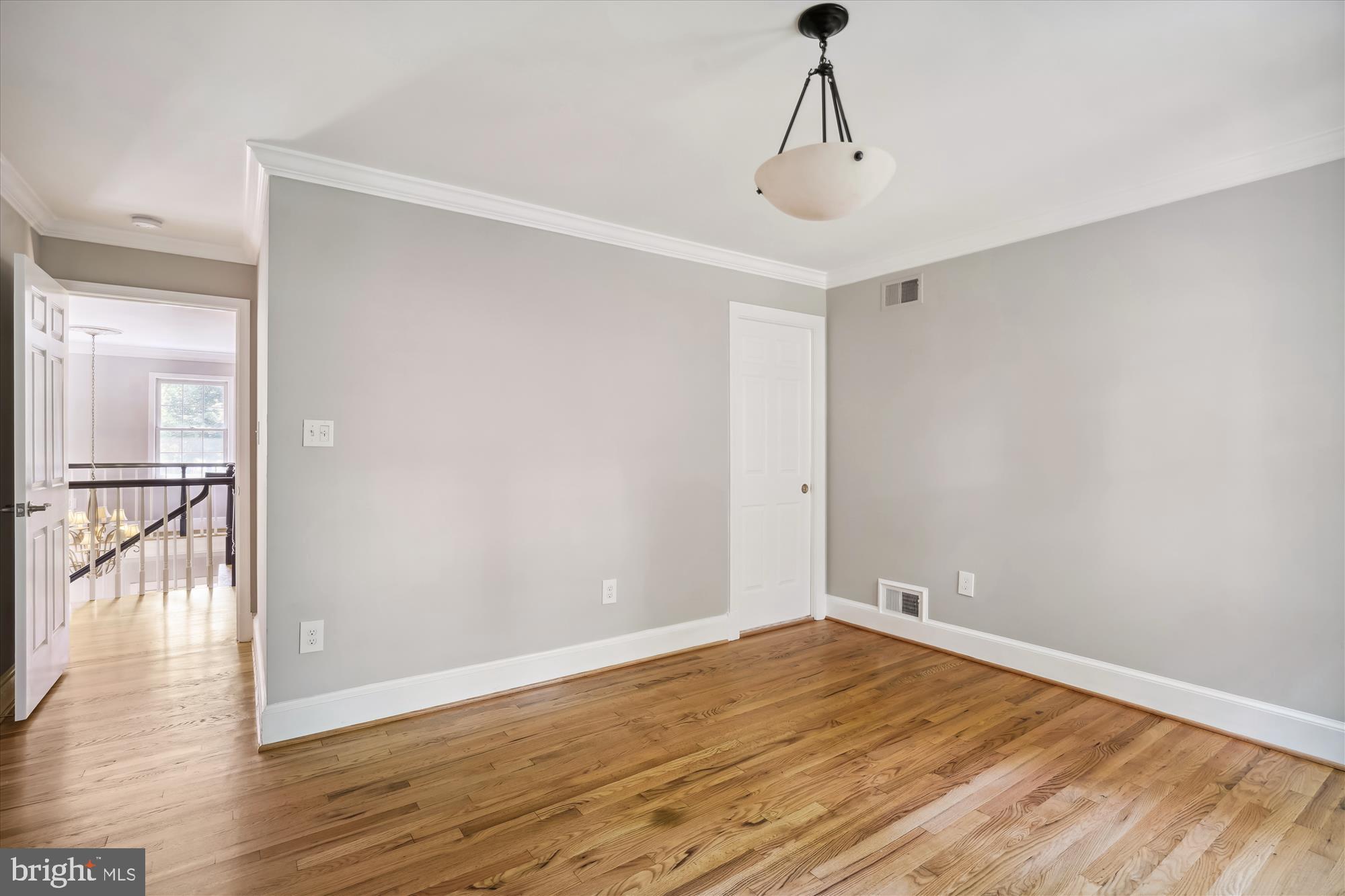 HIGHVIEW THREE - Residential