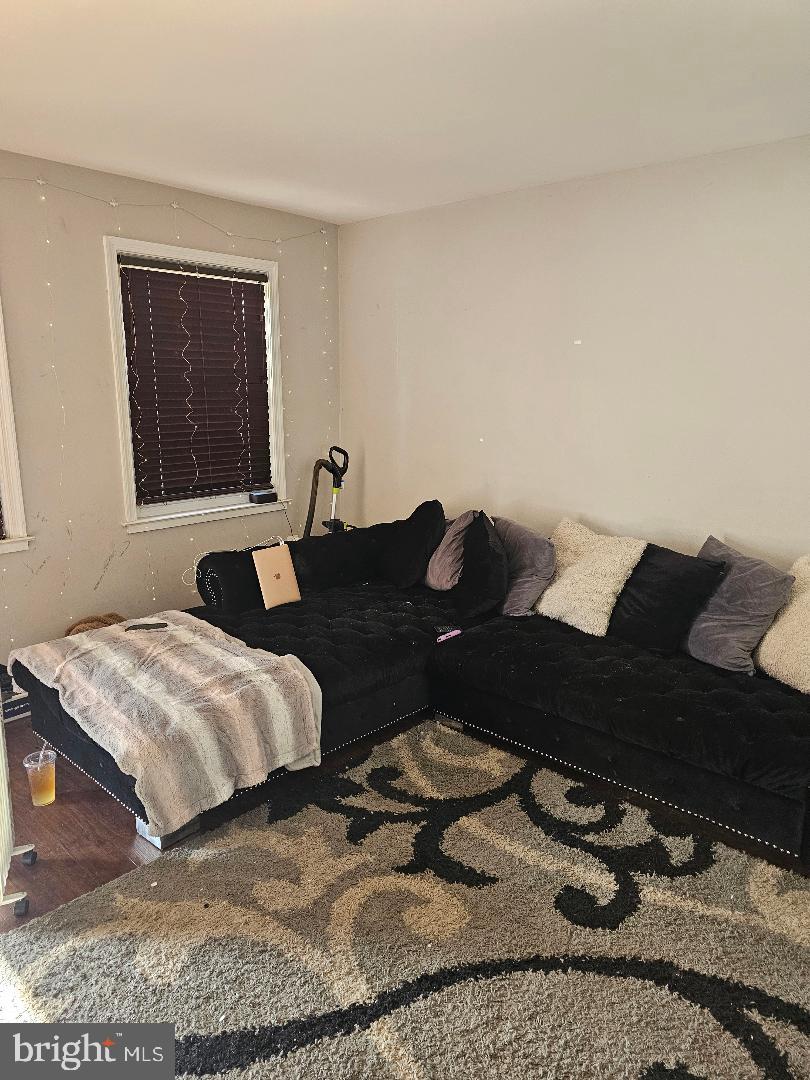 NORTHWOOD - Residential