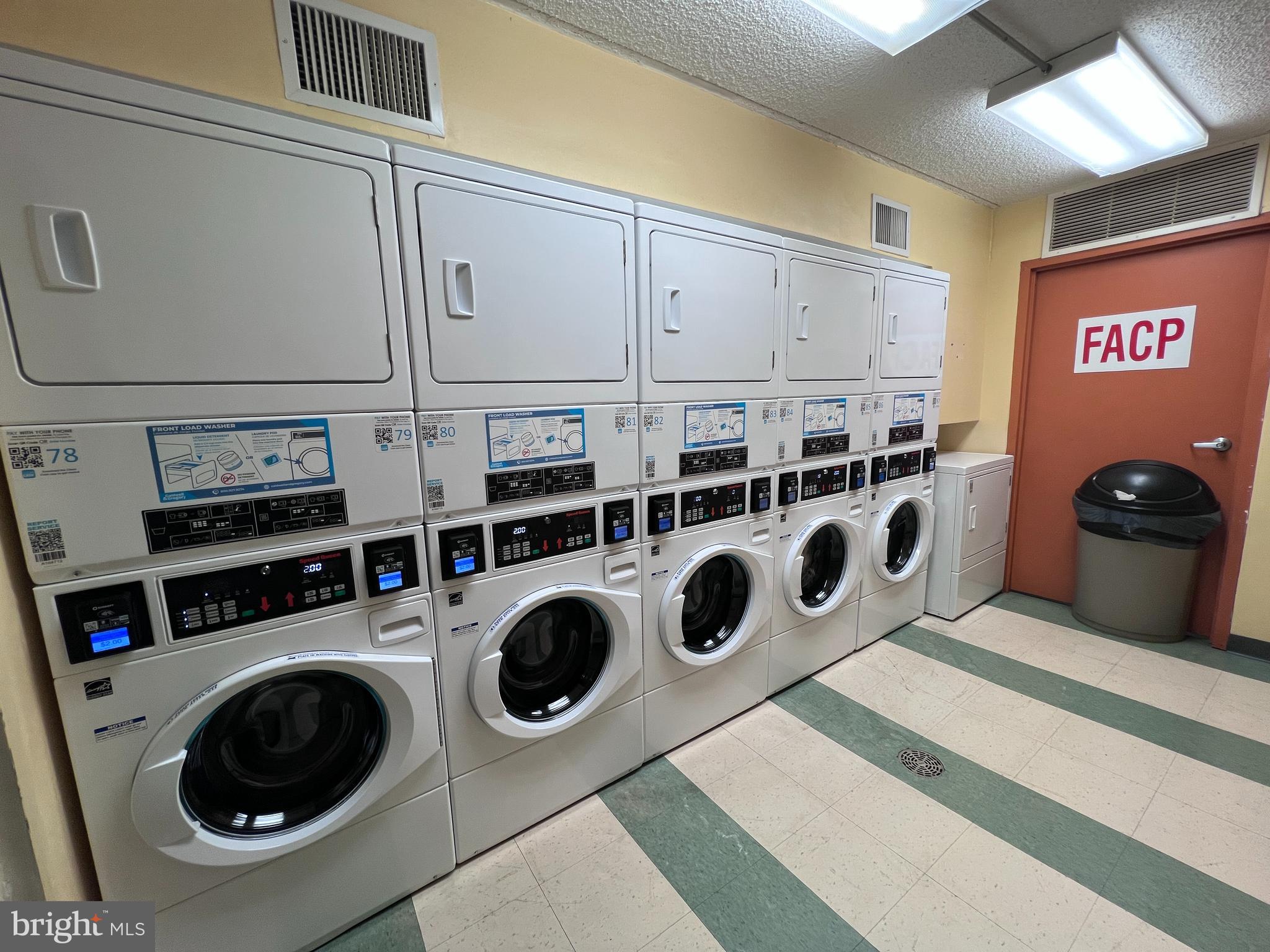 WEST END CONDOS - Residential Lease