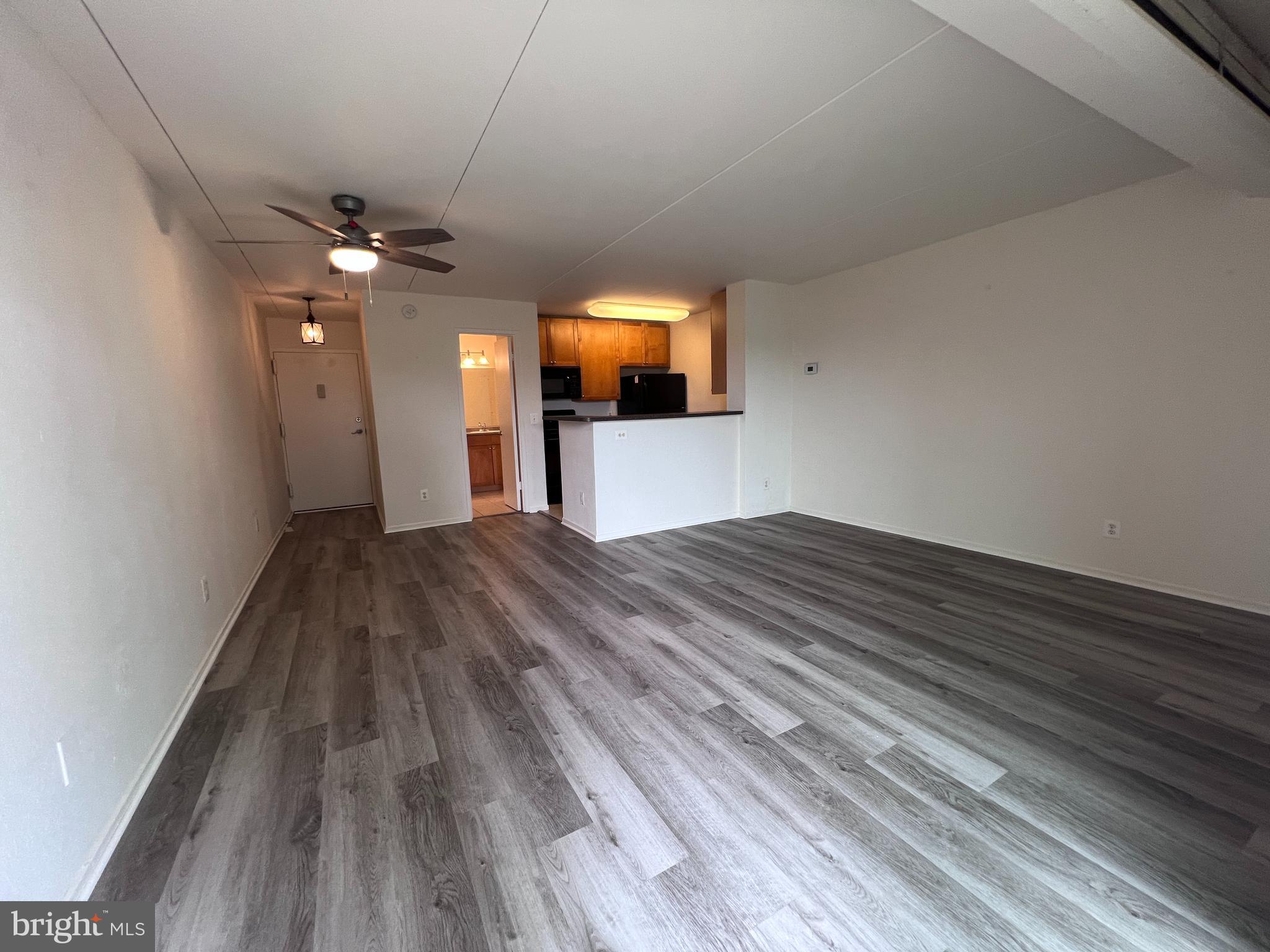 WEST END CONDOS - Residential Lease