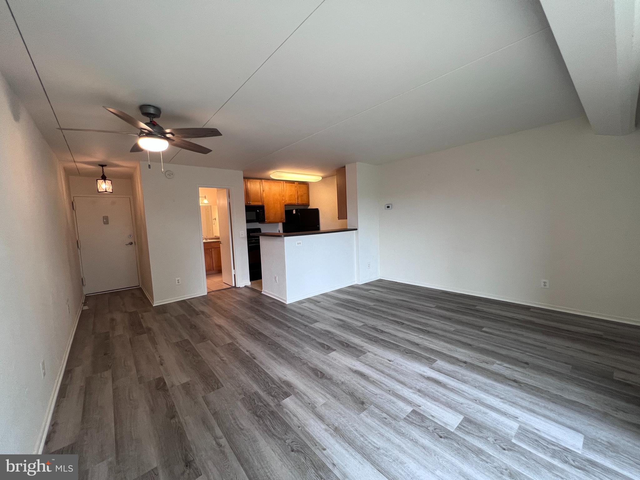 WEST END CONDOS - Residential Lease