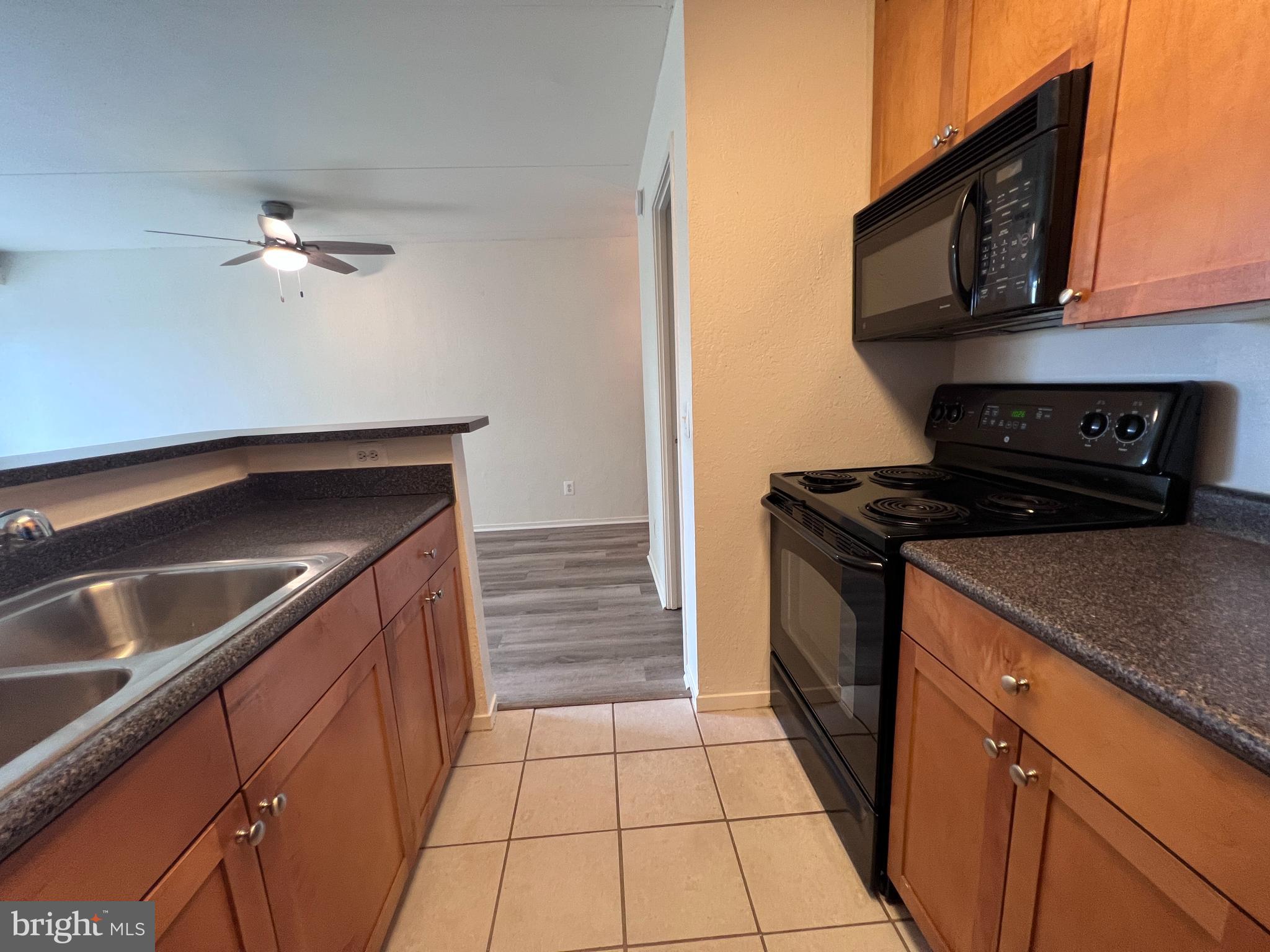 WEST END CONDOS - Residential Lease