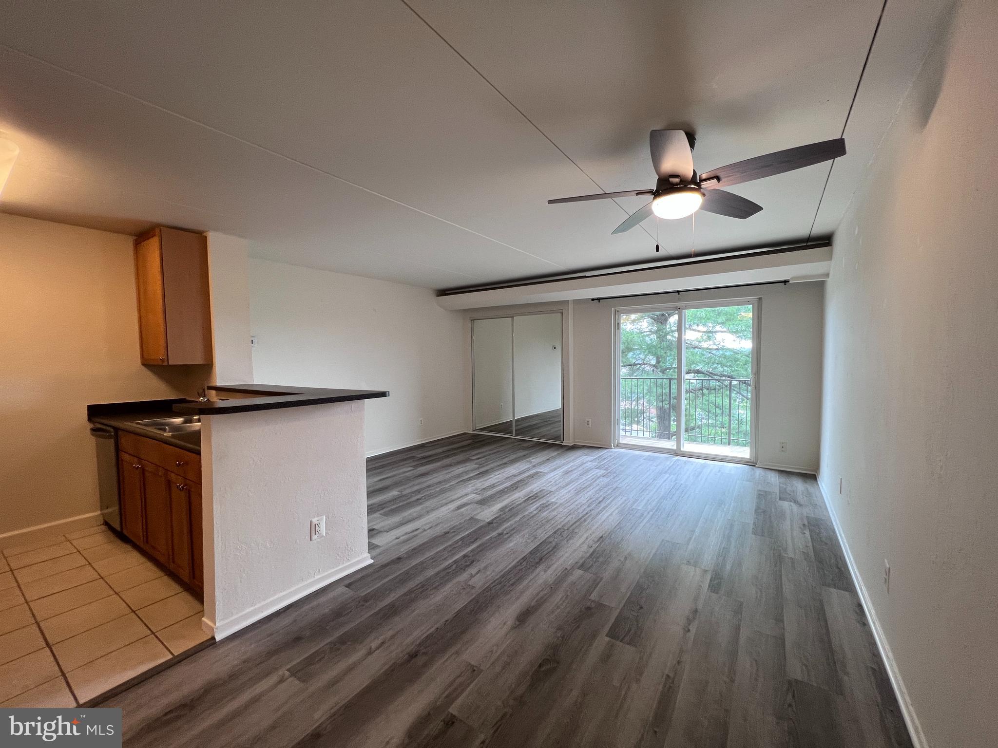 WEST END CONDOS - Residential Lease