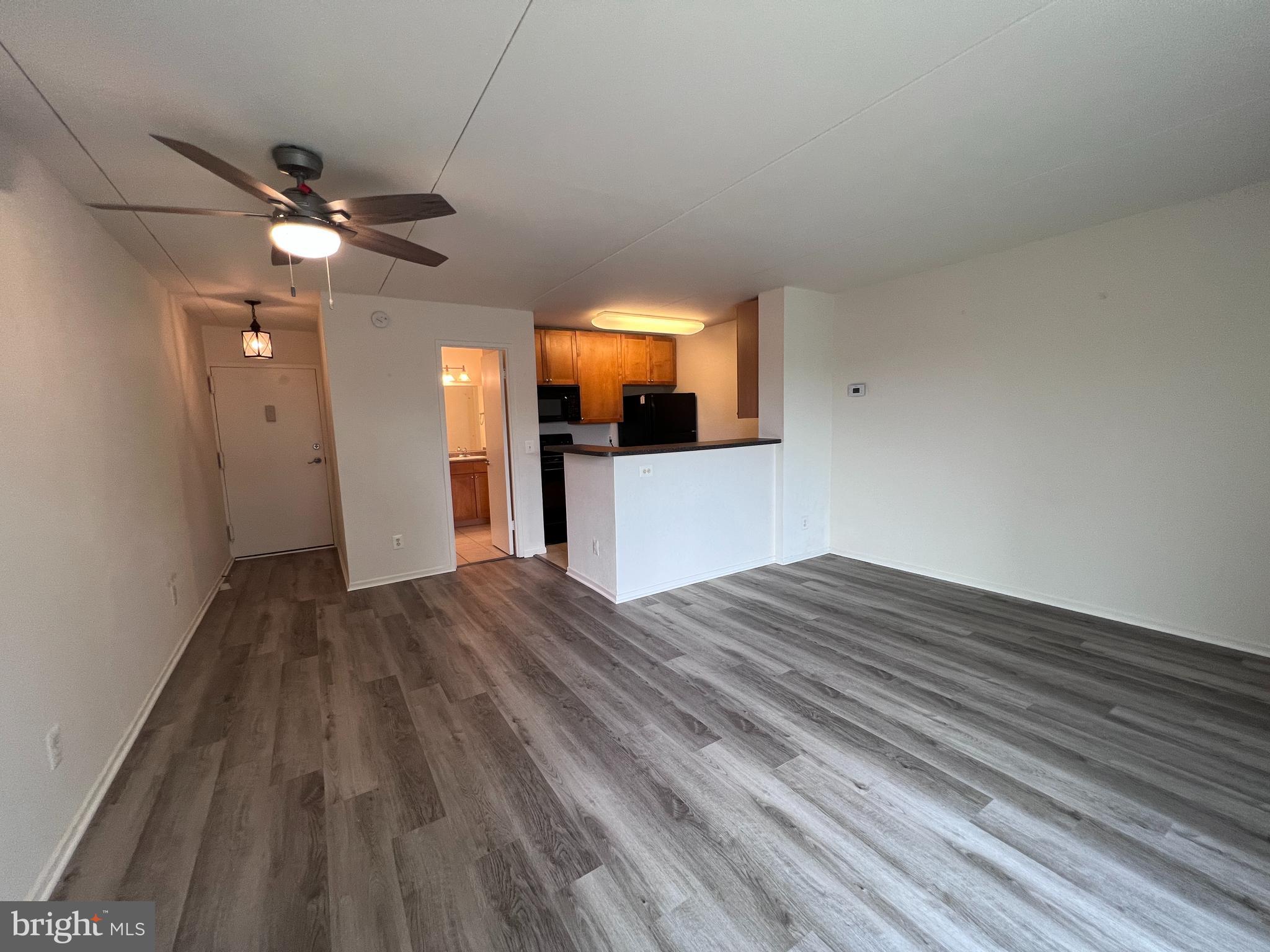 WEST END CONDOS - Residential Lease