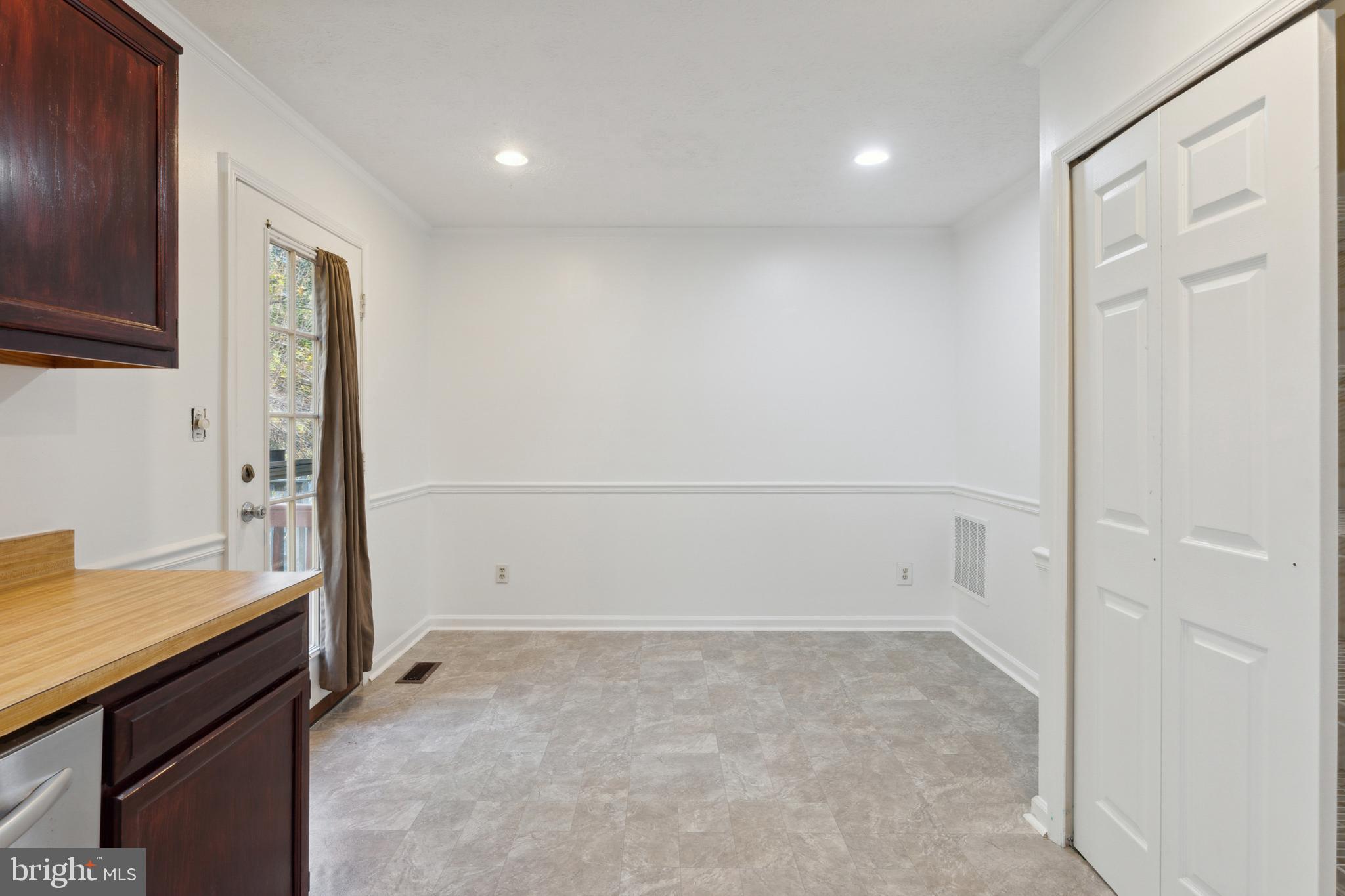 STAFFORD MEWS - Residential