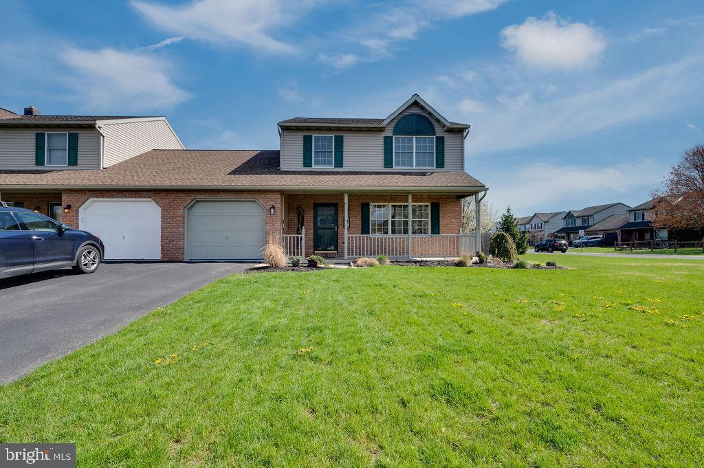 LIMESTONE VILLAGE - Residential