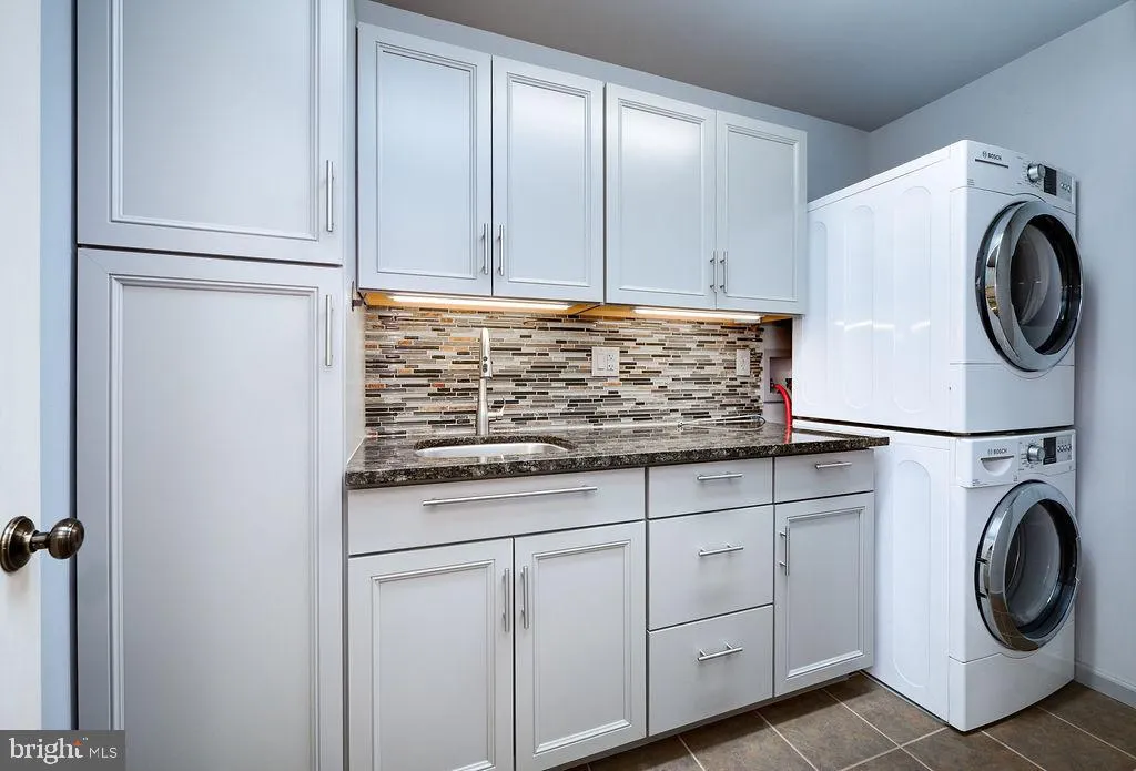 Fleetwood, Pennsylvania 19522, United States, 3 Bedrooms Bedrooms, ,3 BathroomsBathrooms,Residential,Pending,114027