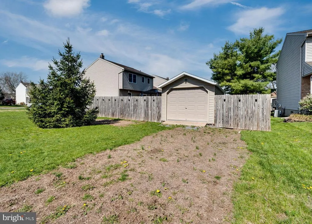 Fleetwood, Pennsylvania 19522, United States, 3 Bedrooms Bedrooms, ,3 BathroomsBathrooms,Residential,Pending,114027