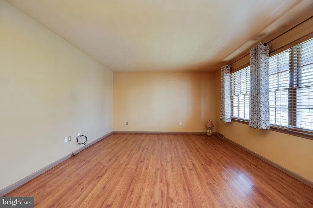 Fleetwood, Pennsylvania 19522, United States, 3 Bedrooms Bedrooms, ,3 BathroomsBathrooms,Residential,Pending,114027