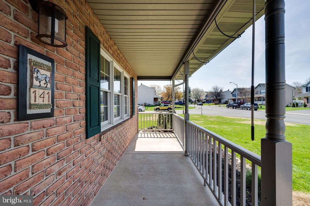 LIMESTONE VILLAGE - Residential