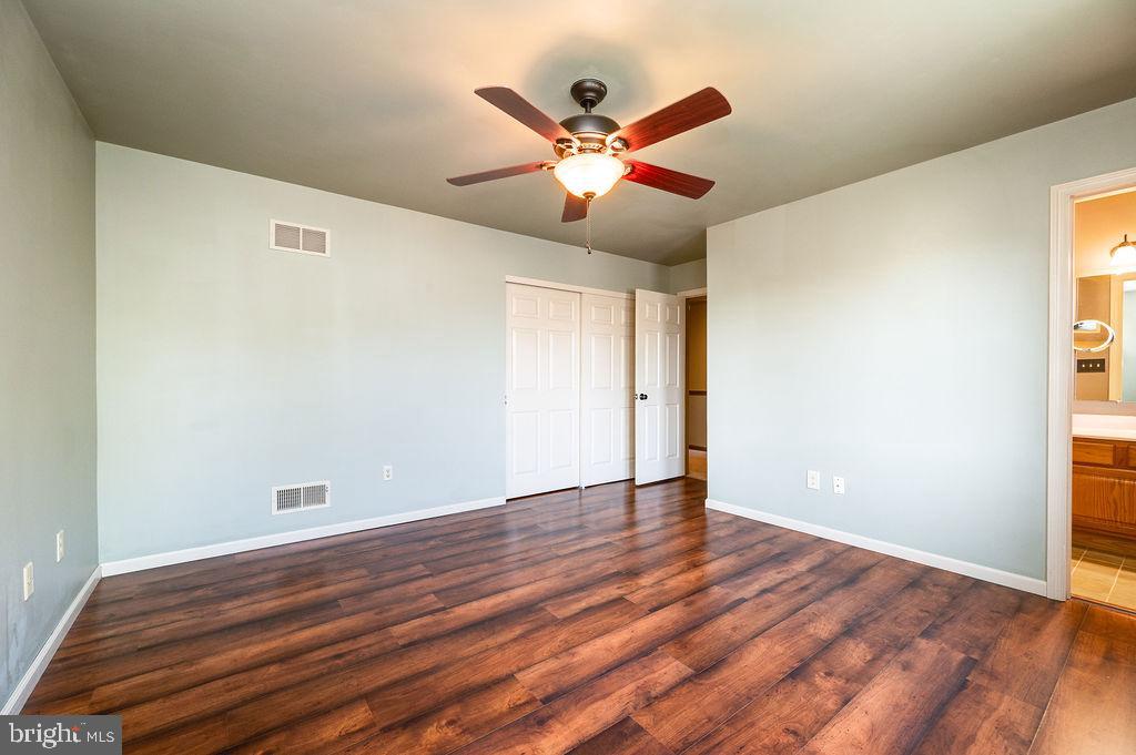 LIMESTONE VILLAGE - Residential